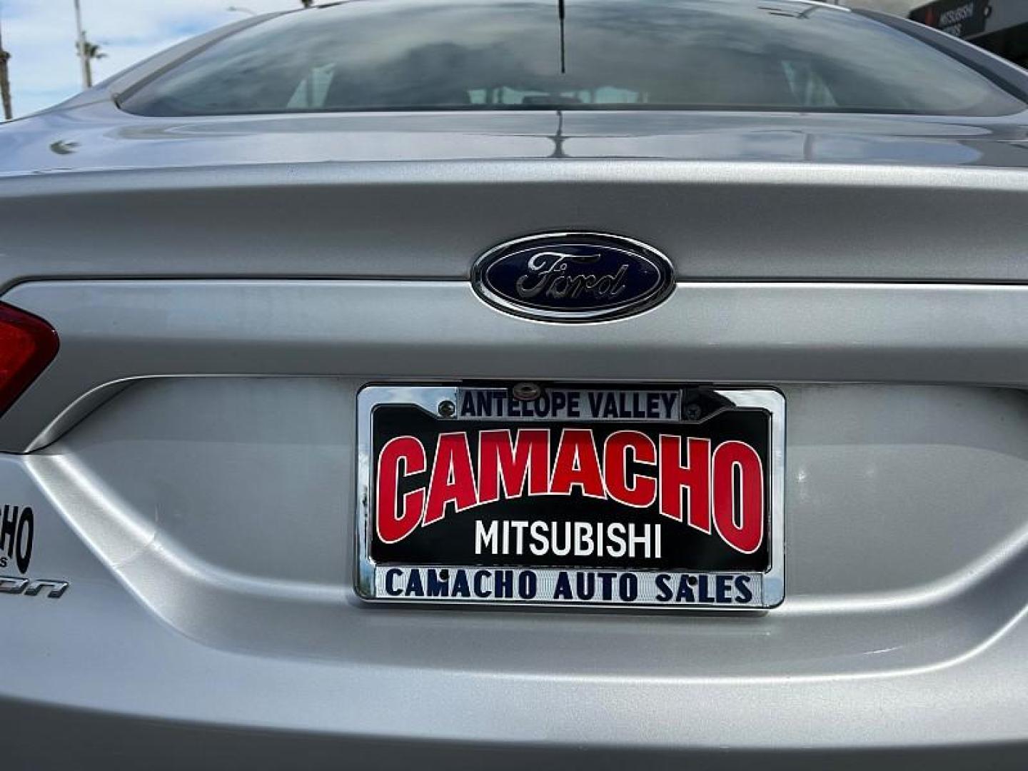 2016 SILVER Ford Fusion (3FA6P0H7XGR) with an 4-Cyl 2.5 Liter engine, Automatic transmission, located at 412 Auto Vista Drive, Palmdale, 93551, (661) 945-0620, 34.592636, -118.136681- Photo#42