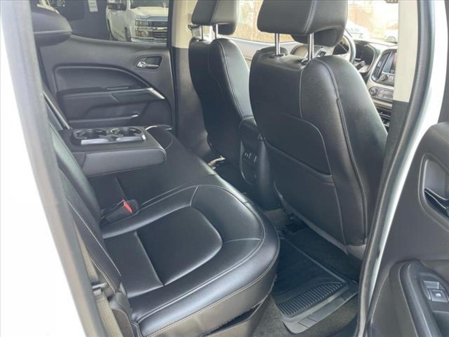 2016 Summit White GMC Canyon SLT (1GTP6DE17G1) with an 2.8L Duramax 2.8L Diesel Turbo I4 181hp 369ft. lbs. Common Rail Direct Injection engine, 6-Speed Shiftable Automatic transmission, located at 800 Riverside Ave, Roseville, CA, 95678, 916-773-4549 & Toll Free: 866-719-4393, 38.732265, -121.291039 - DURAMAX DIESEL CREW CAB 4X4 SLT - Photo#14