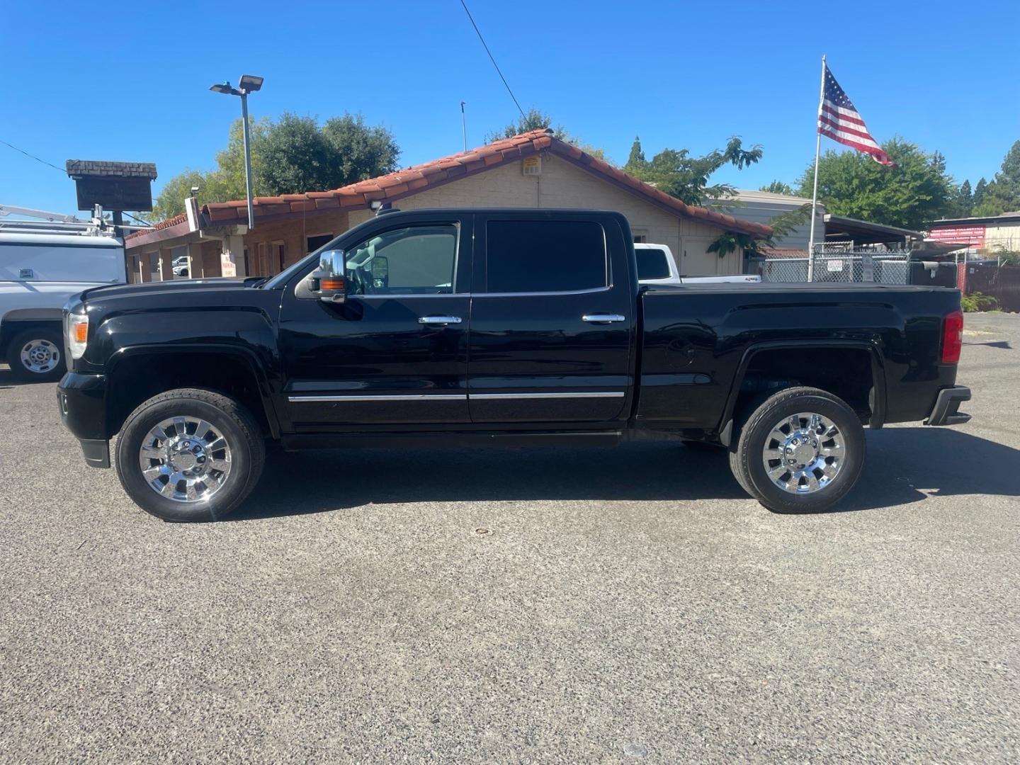 2016 Onyx Black GMC Sierra 2500HD Denali (1GT12UE83GF) with an 6.6L Duramax 6.6L Diesel Turbo V8 397hp 765ft. lbs. Common Rail Direct Injection engine, Allison 1000 6-Speed Shiftable Automatic transmission, located at 800 Riverside Ave, Roseville, CA, 95678, 916-773-4549 & Toll Free: 866-719-4393, 38.732265, -121.291039 - DURAMAX DIESEL CREW CAB 4X4 DENALI CP3 FUEL PUMP CONVERSION- Photo#6