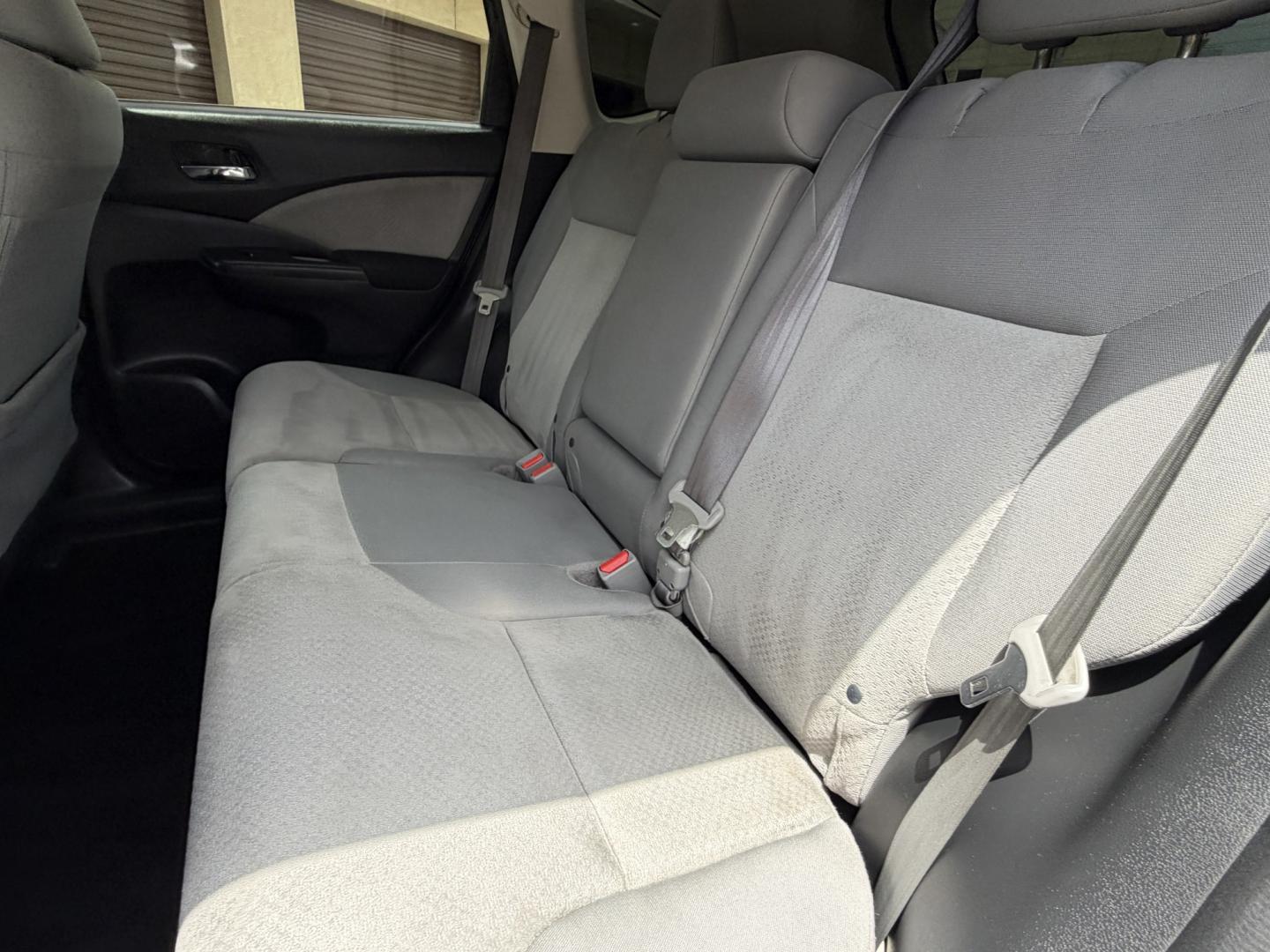 2016 Urban Titanium Metallic: /Gray Honda CR-V EX 2WD (3CZRM3H50GG) with an 2.4L L4 DOHC 16V engine, CVT transmission, located at 30 S. Berkeley Avenue, Pasadena, CA, 91107, (626) 248-7567, 34.145447, -118.109398 - ? 2016 Honda CR-V EX – Reliable, Fuel Efficient SUV – Easy Financing Available at Crown City Motors Looking for a dependable SUV in Pasadena with low maintenance costs, great fuel economy, and flexible financing options? This 2016 Honda CR-V EX (VIN: 3CZRM3H50GG721884) is one of the most trus - Photo#9