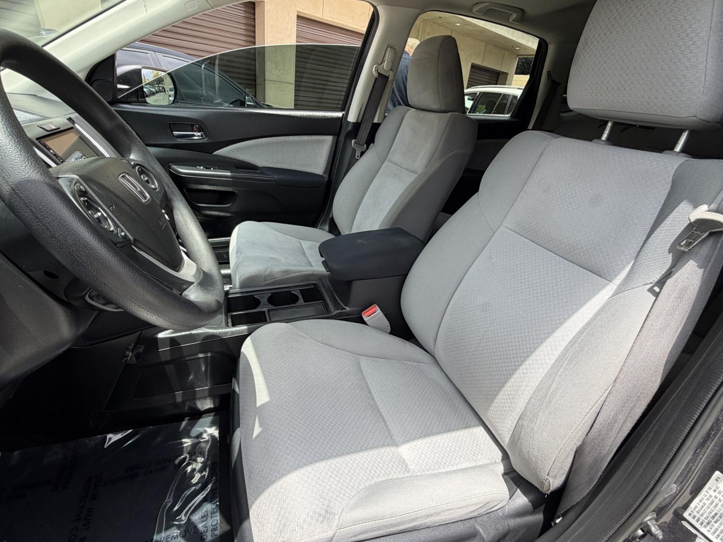 2016 Urban Titanium Metallic: /Gray Honda CR-V EX 2WD (3CZRM3H50GG) with an 2.4L L4 DOHC 16V engine, CVT transmission, located at 30 S. Berkeley Avenue, Pasadena, CA, 91107, (626) 248-7567, 34.145447, -118.109398 - ? 2016 Honda CR-V EX – Reliable, Fuel Efficient SUV – Easy Financing Available at Crown City Motors Looking for a dependable SUV in Pasadena with low maintenance costs, great fuel economy, and flexible financing options? This 2016 Honda CR-V EX (VIN: 3CZRM3H50GG721884) is one of the most trus - Photo#11