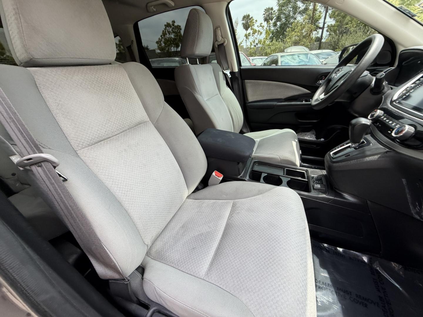 2016 Urban Titanium Metallic: /Gray Honda CR-V EX 2WD (3CZRM3H50GG) with an 2.4L L4 DOHC 16V engine, CVT transmission, located at 30 S. Berkeley Avenue, Pasadena, CA, 91107, (626) 248-7567, 34.145447, -118.109398 - ? 2016 Honda CR-V EX – Reliable, Fuel Efficient SUV – Easy Financing Available at Crown City Motors Looking for a dependable SUV in Pasadena with low maintenance costs, great fuel economy, and flexible financing options? This 2016 Honda CR-V EX (VIN: 3CZRM3H50GG721884) is one of the most trus - Photo#16