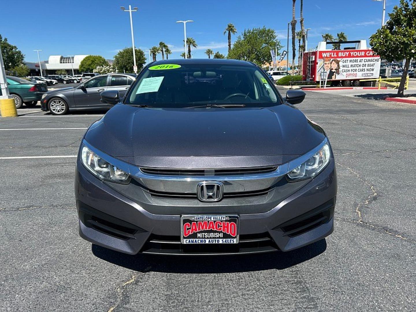 2016 Gray Honda Civic Sedan (19XFC2F79GE) with an 4-Cyl i-VTEC 2.0 Liter engine, Automatic CVT transmission, located at 412 Auto Vista Drive, Palmdale, 93551, (661) 945-0620, 34.592636, -118.136681- Photo#6