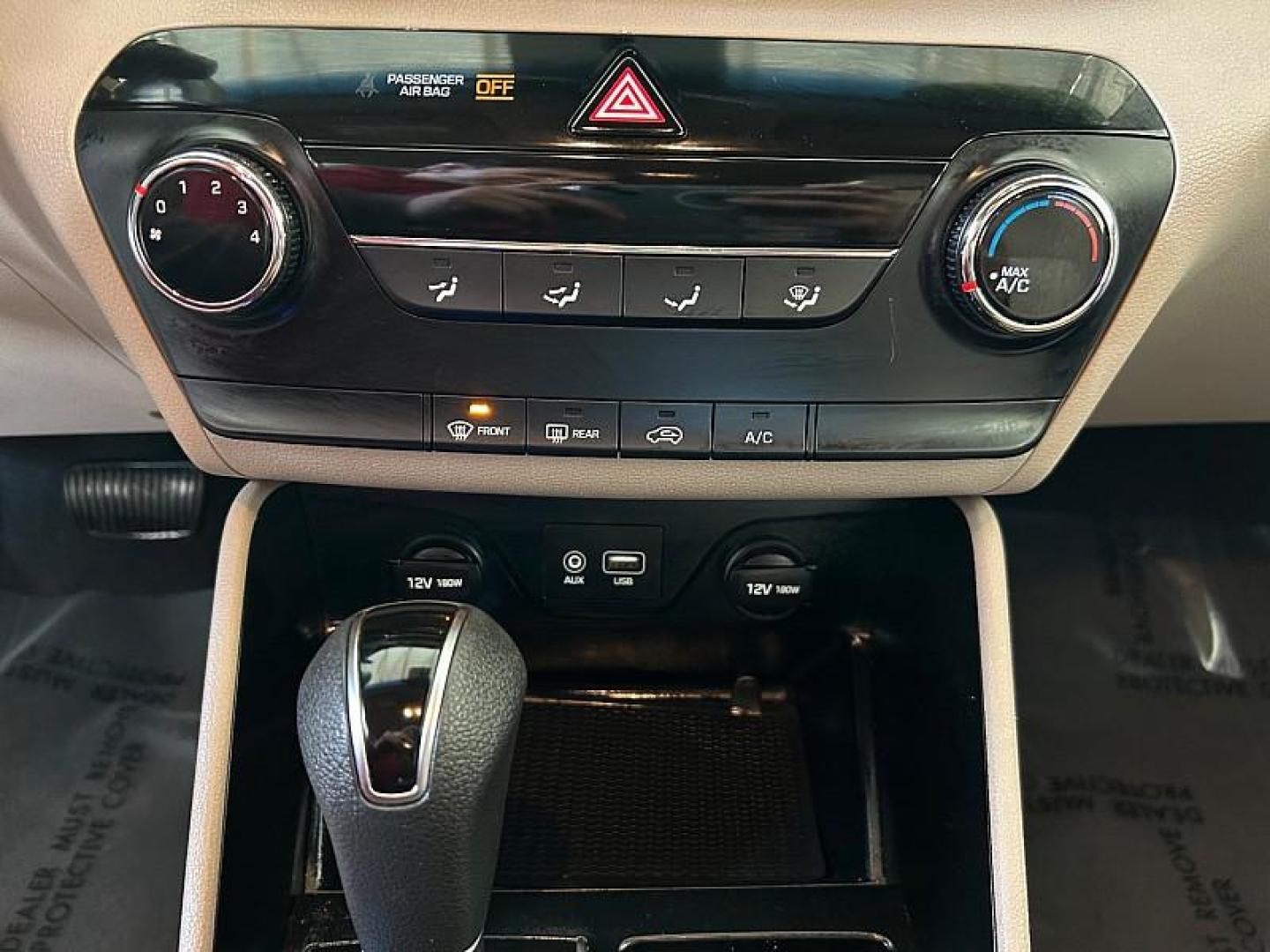 2016 GOLD Hyundai Tucson (KM8J23A42GU) with an 4-Cyl 2.0 Liter engine, Auto 6-Spd Shiftronic transmission, located at 412 Auto Vista Drive, Palmdale, 93551, (661) 945-0620, 34.592636, -118.136681- Photo#19