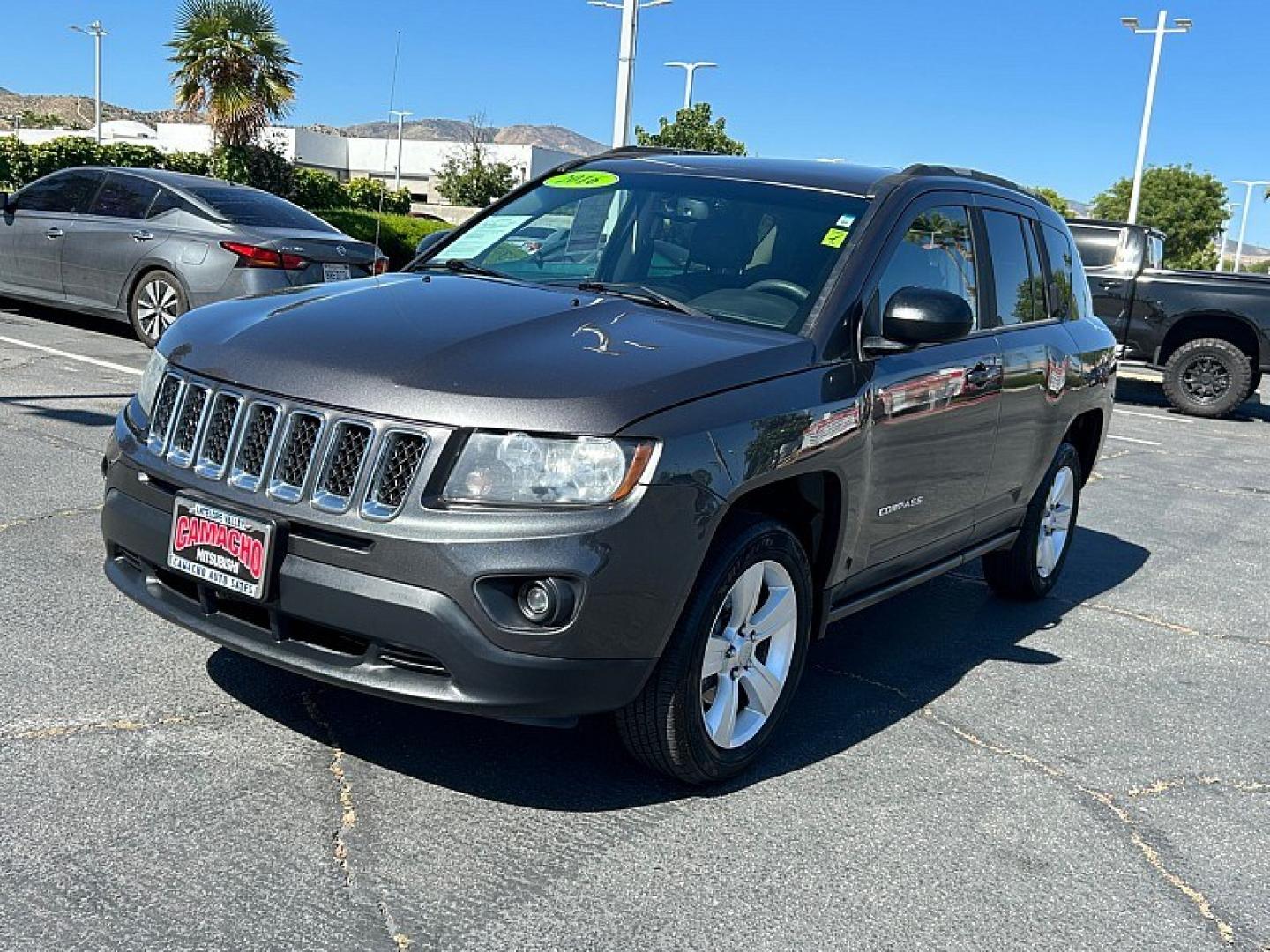 2016 Jeep Compass (1C4NJCBA5GD) with an 4-Cyl 2.0 Liter engine, located at 412 Auto Vista Drive, Palmdale, 93551, (661) 945-0620, 34.592636, -118.136681- Photo#2