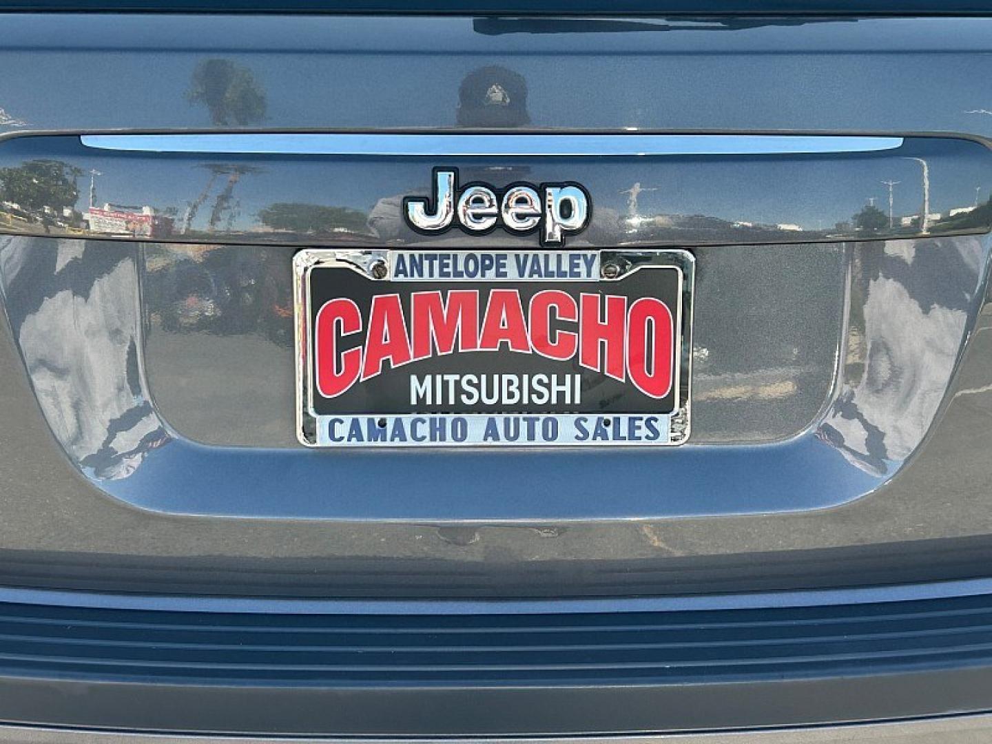 2016 Jeep Compass (1C4NJCBA5GD) with an 4-Cyl 2.0 Liter engine, located at 412 Auto Vista Drive, Palmdale, 93551, (661) 945-0620, 34.592636, -118.136681- Photo#12