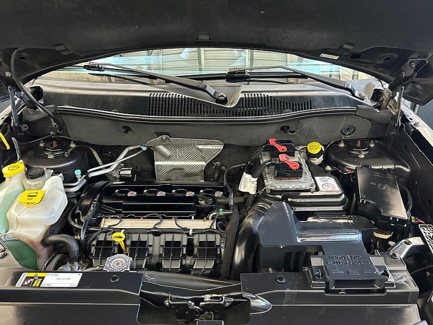2016 Jeep Compass (1C4NJCBA5GD) with an 4-Cyl 2.0 Liter engine, located at 412 Auto Vista Drive, Palmdale, 93551, (661) 945-0620, 34.592636, -118.136681- Photo#24