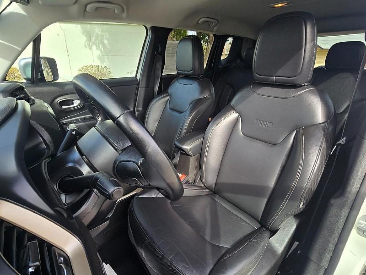 2016 WHITE Jeep Renegade (ZACCJADTXGP) with an 4-Cyl MultiAir 2.4L engine, Automatic 9-Spd transmission, located at 246 E Walker St., Orland, 95963, (530) 865-5800, 39.747589, -122.178398 - Photo#9