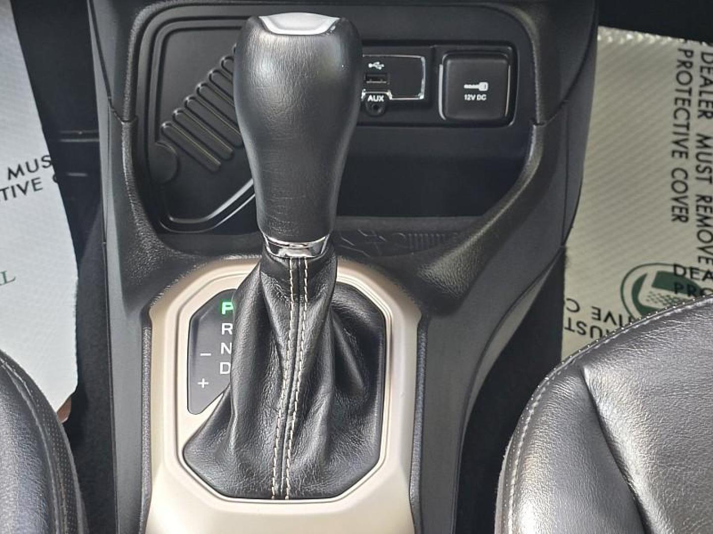 2016 WHITE Jeep Renegade (ZACCJADTXGP) with an 4-Cyl MultiAir 2.4L engine, Automatic 9-Spd transmission, located at 246 E Walker St., Orland, 95963, (530) 865-5800, 39.747589, -122.178398 - Photo#25