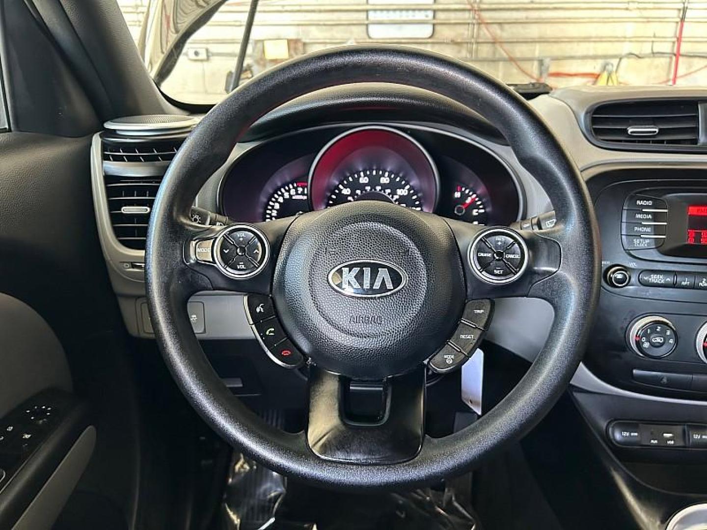 2016 BLACK Kia Soul (KNDJN2A28G7) with an 4-Cyl 1.6 Liter engine, Auto 6-Spd Sportmatic transmission, located at 412 Auto Vista Drive, Palmdale, 93551, (661) 945-0620, 34.592636, -118.136681 - Photo#13