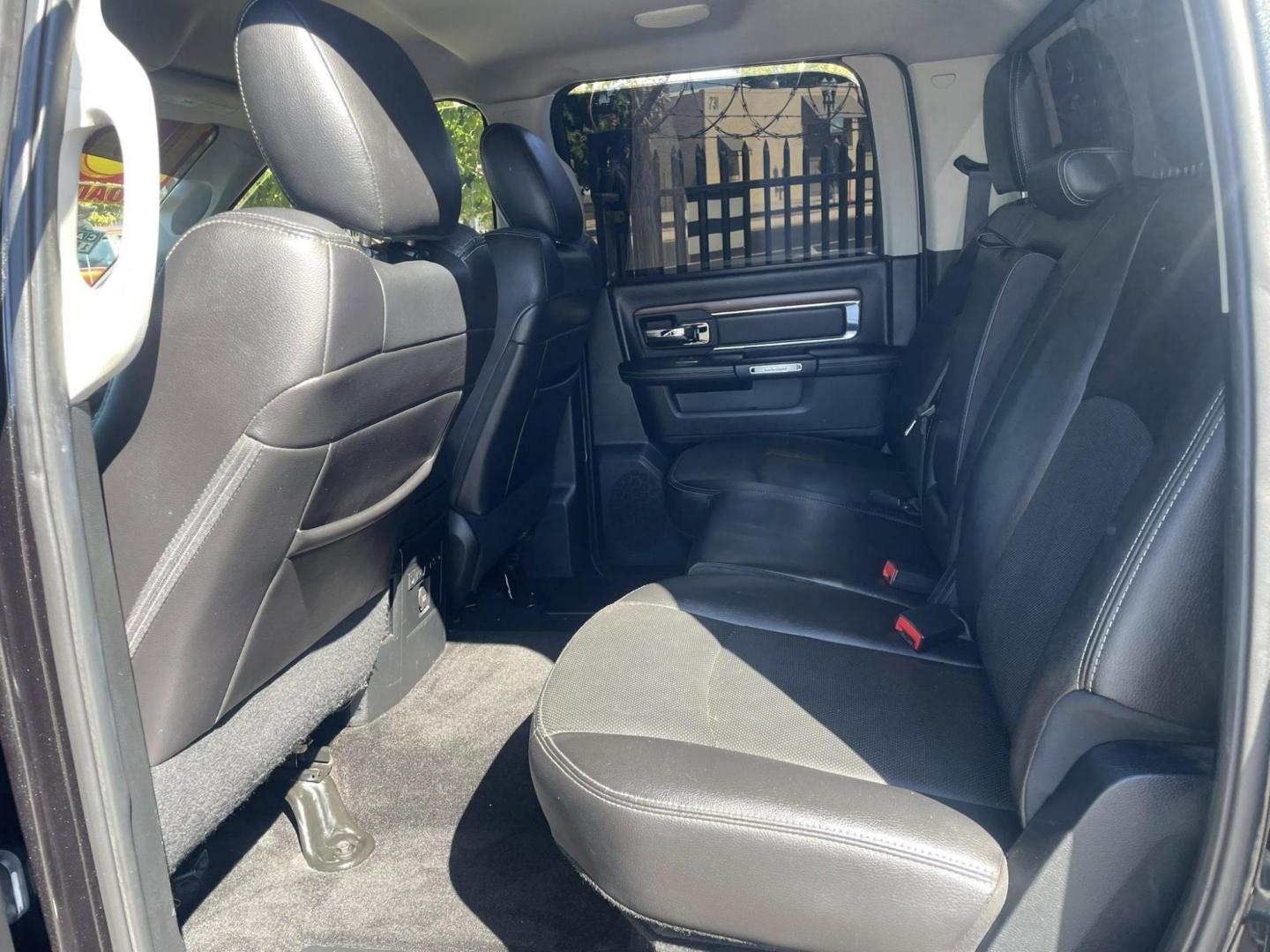 2016 RAM 1500 Laramie Crew Cab SWB 4WD (1C6RR7NT8GS) with an 5.7L V8 OHV 16V engine, 6A transmission, located at 744 E Miner Ave, Stockton, CA, 95202, (209) 944-5770, 37.956863, -121.282082 - PLUS TAXES AND FEES - Photo#9