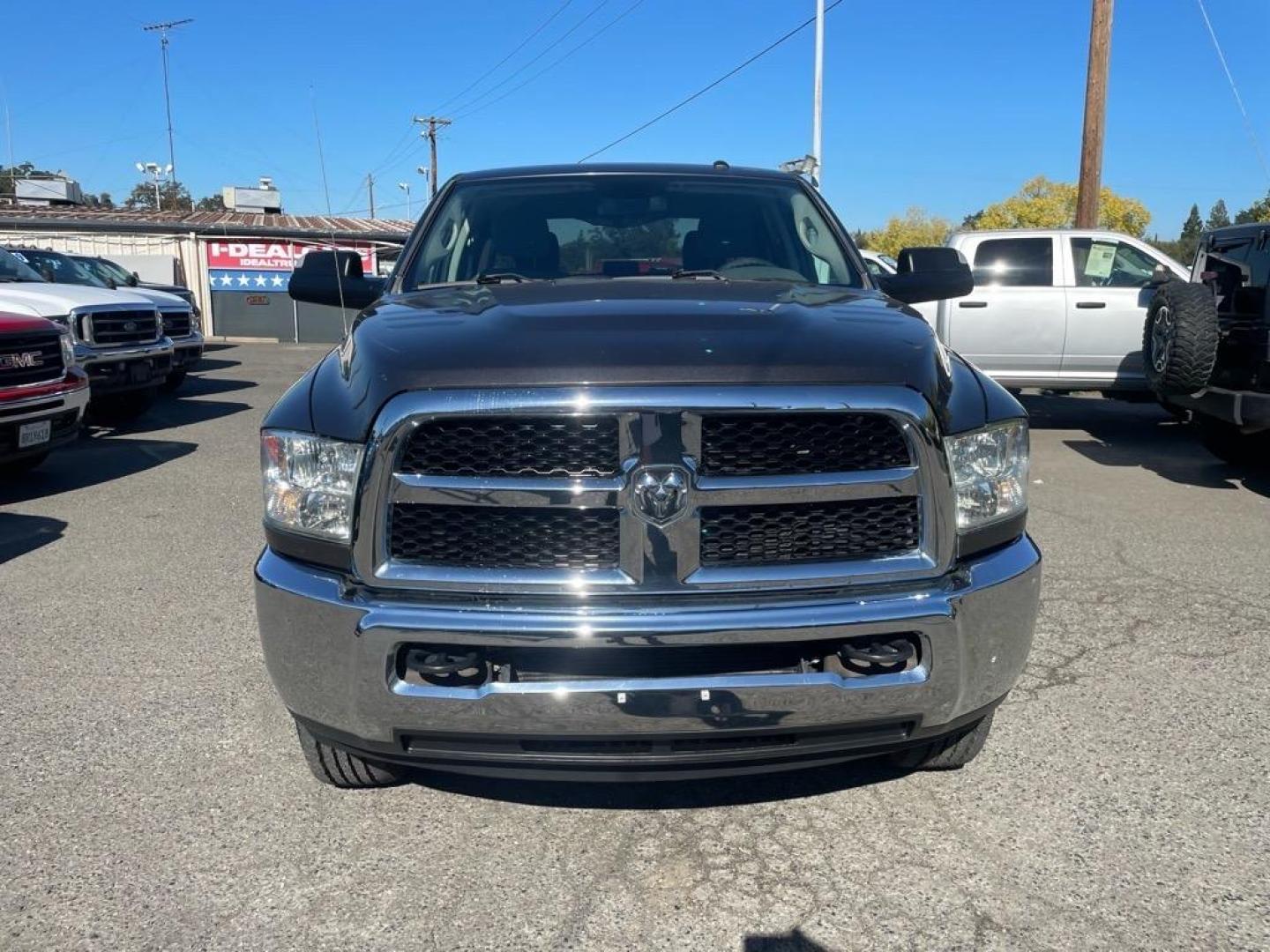 2016 Granite Crystal Metallic Clear Coat RAM 3500 Tradesman (3C63R3CL6GG) with an 6.7L Cummins 6.7L Diesel Turbo I6 350hp 660ft. lbs. Common Rail Direct Injection engine, Automatic transmission, located at 800 Riverside Ave, Roseville, CA, 95678, 916-773-4549 & Toll Free: 866-719-4393, 38.732265, -121.291039 - CUMMINS DIESEL CREW CAB 4X4 TRADESMAN NEW TIRES ONE OWNER CLEAN CARFAX - Photo#7