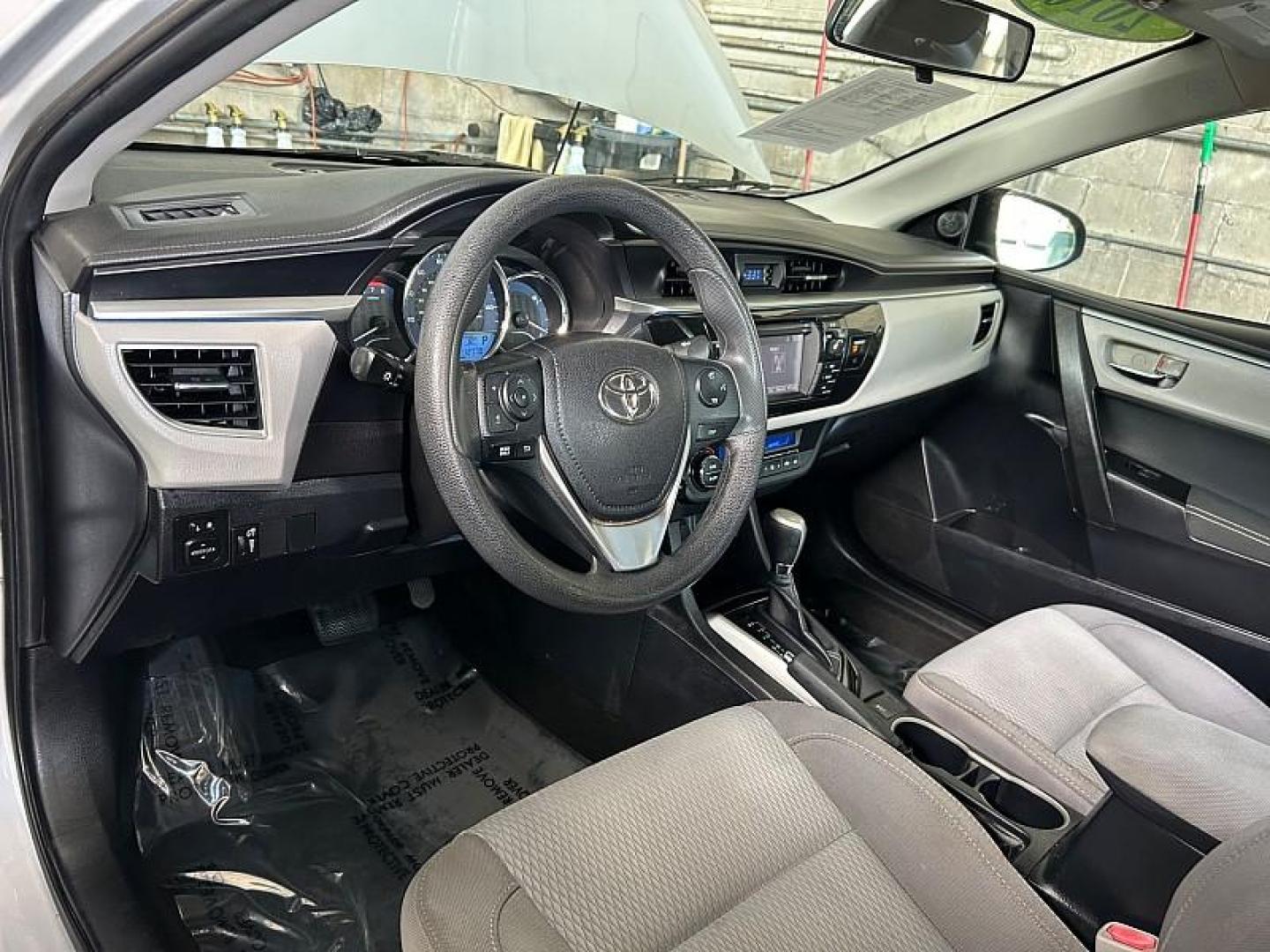 2016 SILVER Toyota Corolla (2T1BURHE4GC) with an 4-Cyl 1.8 Liter engine, Automatic CVTi-S transmission, located at 412 Auto Vista Drive, Palmdale, 93551, (661) 945-0620, 34.592636, -118.136681 - Photo#12