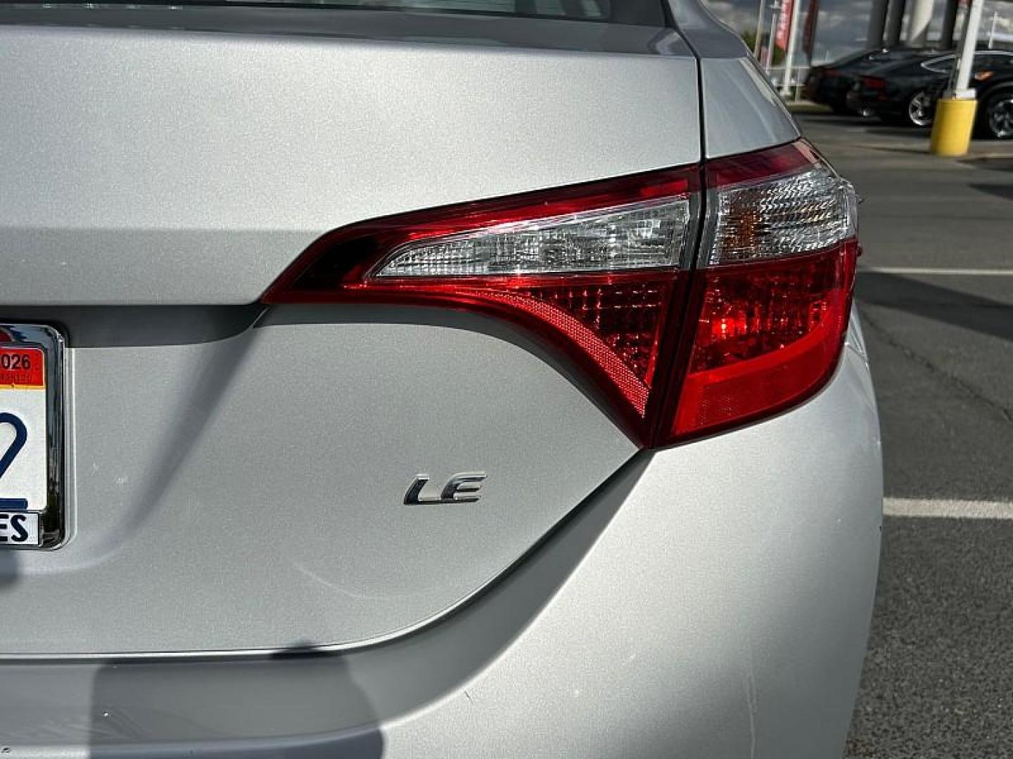 2016 SILVER Toyota Corolla (2T1BURHE4GC) with an 4-Cyl 1.8 Liter engine, Automatic CVTi-S transmission, located at 412 Auto Vista Drive, Palmdale, 93551, (661) 945-0620, 34.592636, -118.136681 - Photo#17