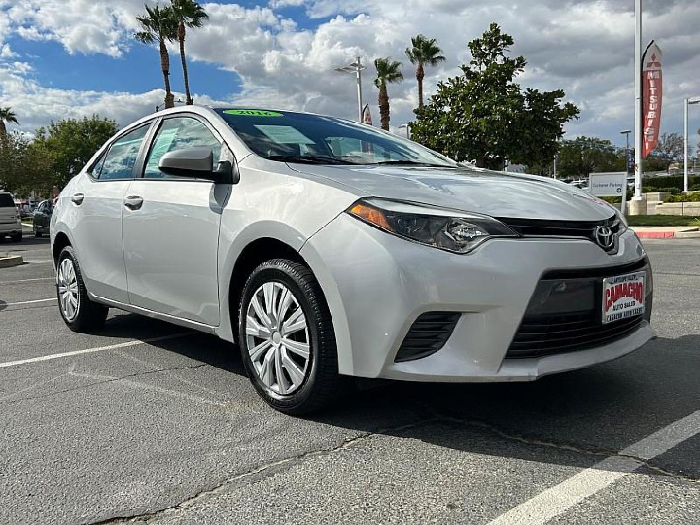 2016 SILVER Toyota Corolla (2T1BURHE4GC) with an 4-Cyl 1.8 Liter engine, Automatic CVTi-S transmission, located at 412 Auto Vista Drive, Palmdale, 93551, (661) 945-0620, 34.592636, -118.136681 - Photo#29