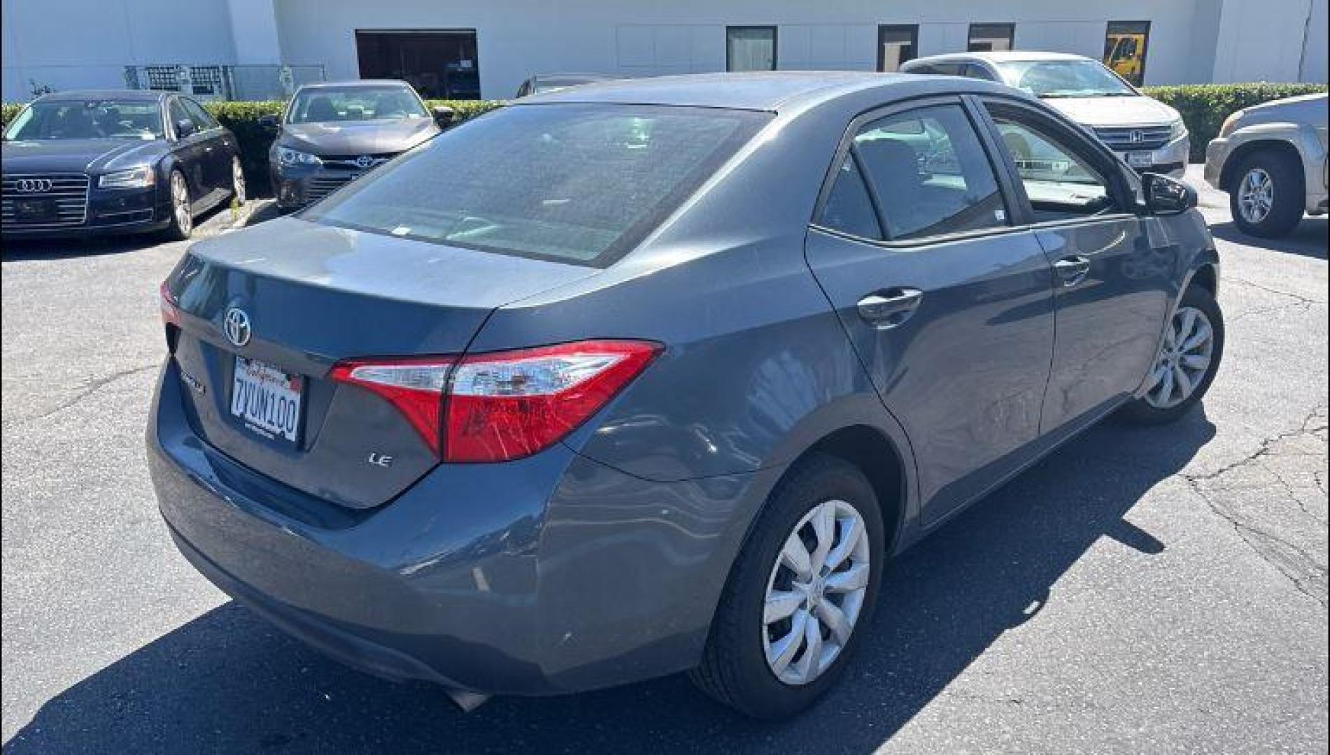 2016 BLUE Toyota Corolla (5YFBURHE5GP) with an 4-Cyl 1.8 Liter engine, Automatic CVTi-S transmission, located at 412 Auto Vista Drive, Palmdale, 93551, (661) 945-0620, 34.592636, -118.136681 - Photo#3
