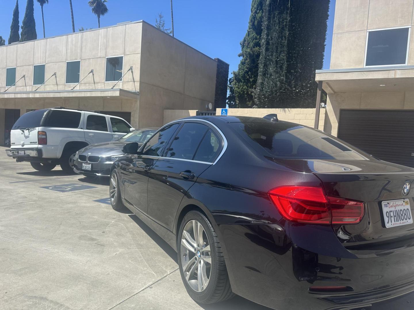 2017 Gray /Black BMW 3-Series 330i SULEV Sedan (WBA8B9G37HN) with an 3.0L L6 DOHC 24V engine, 8A transmission, located at 30 S. Berkeley Avenue, Pasadena, CA, 91107, (626) 248-7567, 34.145447, -118.109398 - Navigation! Leather seats! This 2017 BMW 3-Series 330i SULEV Sedan looks and drives well. Bad credit? We can help! We are the bank. Bad Credit? We can help! We are the bank. All our cars are thoroughly inspected and reconditioned by our technicians. FREE CARFAX report. Stop by or call to speak with - Photo#2