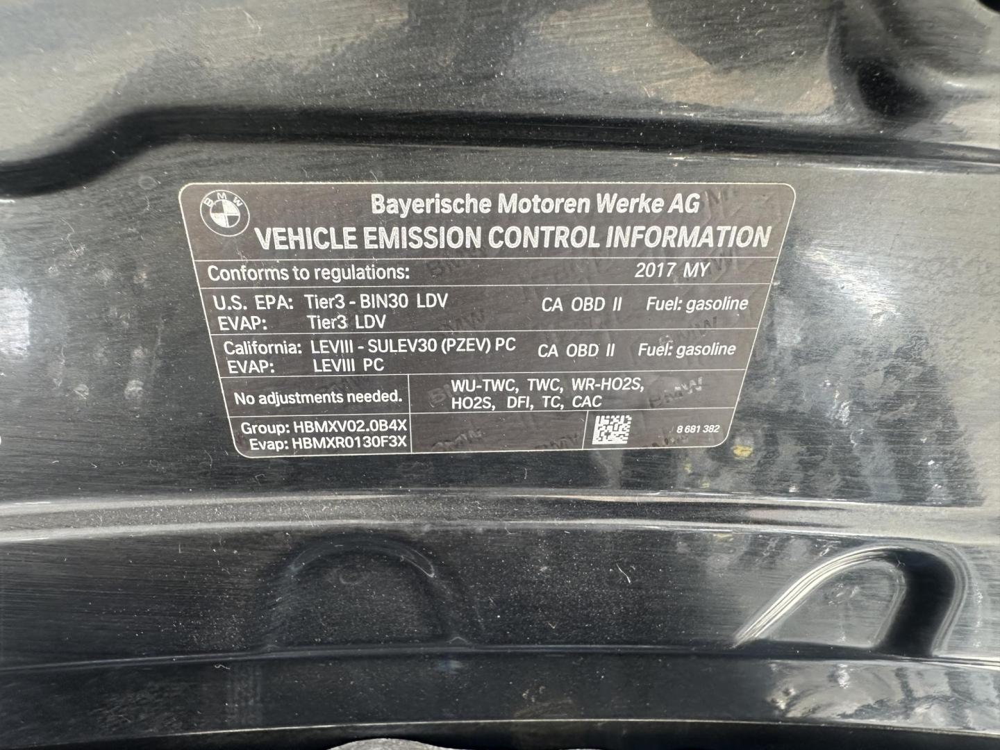2017 Gray /Black BMW 3-Series 330i SULEV Sedan (WBA8B9G37HN) with an 3.0L L6 DOHC 24V engine, 8A transmission, located at 30 S. Berkeley Avenue, Pasadena, CA, 91107, (626) 248-7567, 34.145447, -118.109398 - Navigation! Leather seats! This 2017 BMW 3-Series 330i SULEV Sedan looks and drives well. Bad credit? We can help! We are the bank. Bad Credit? We can help! We are the bank. All our cars are thoroughly inspected and reconditioned by our technicians. FREE CARFAX report. Stop by or call to speak with - Photo#24