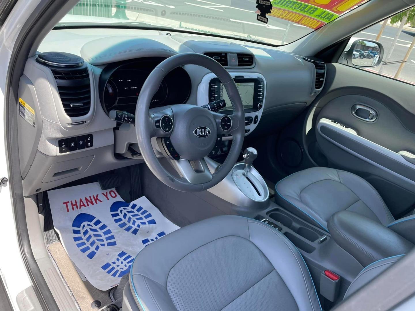 2017 WHITE Kia Soul EV + (KNDJX3AE7H7) with an ELECTRIC engine, 1A transmission, located at 744 E Miner Ave, Stockton, CA, 95202, (209) 944-5770, 37.956863, -121.282082 - PLUS TAXES AND FEES- Photo#8