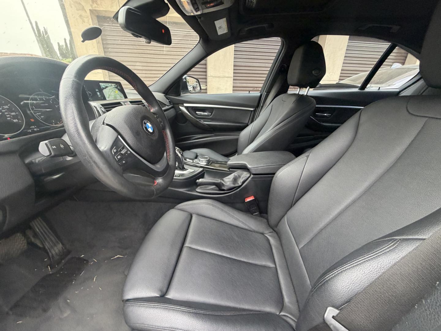 2017 BMW 3-Series 330i xDrive SULEV Sedan (WBA8D9G37HN) with an 3.0L L6 DOHC 24V engine, 8A transmission, located at 30 S. Berkeley Avenue, Pasadena, CA, 91107, (626) 248-7567, 34.145447, -118.109398 - Photo#9