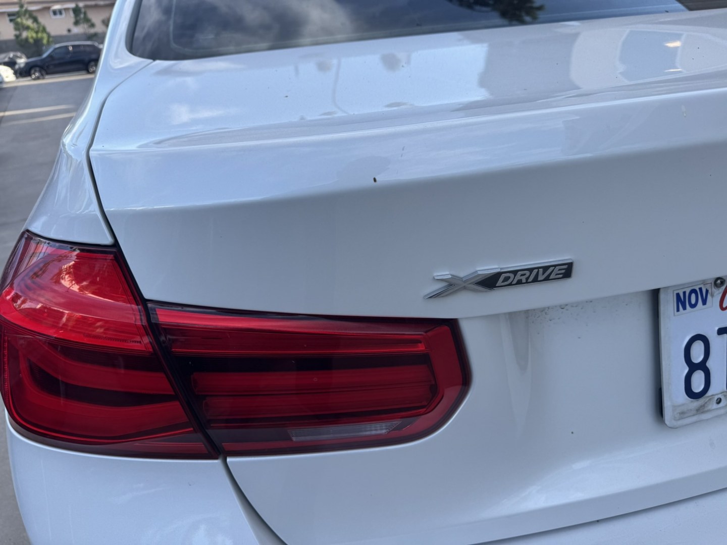 2017 BMW 3-Series 330i xDrive SULEV Sedan (WBA8D9G37HN) with an 3.0L L6 DOHC 24V engine, 8A transmission, located at 30 S. Berkeley Avenue, Pasadena, CA, 91107, (626) 248-7567, 34.145447, -118.109398- Photo#8