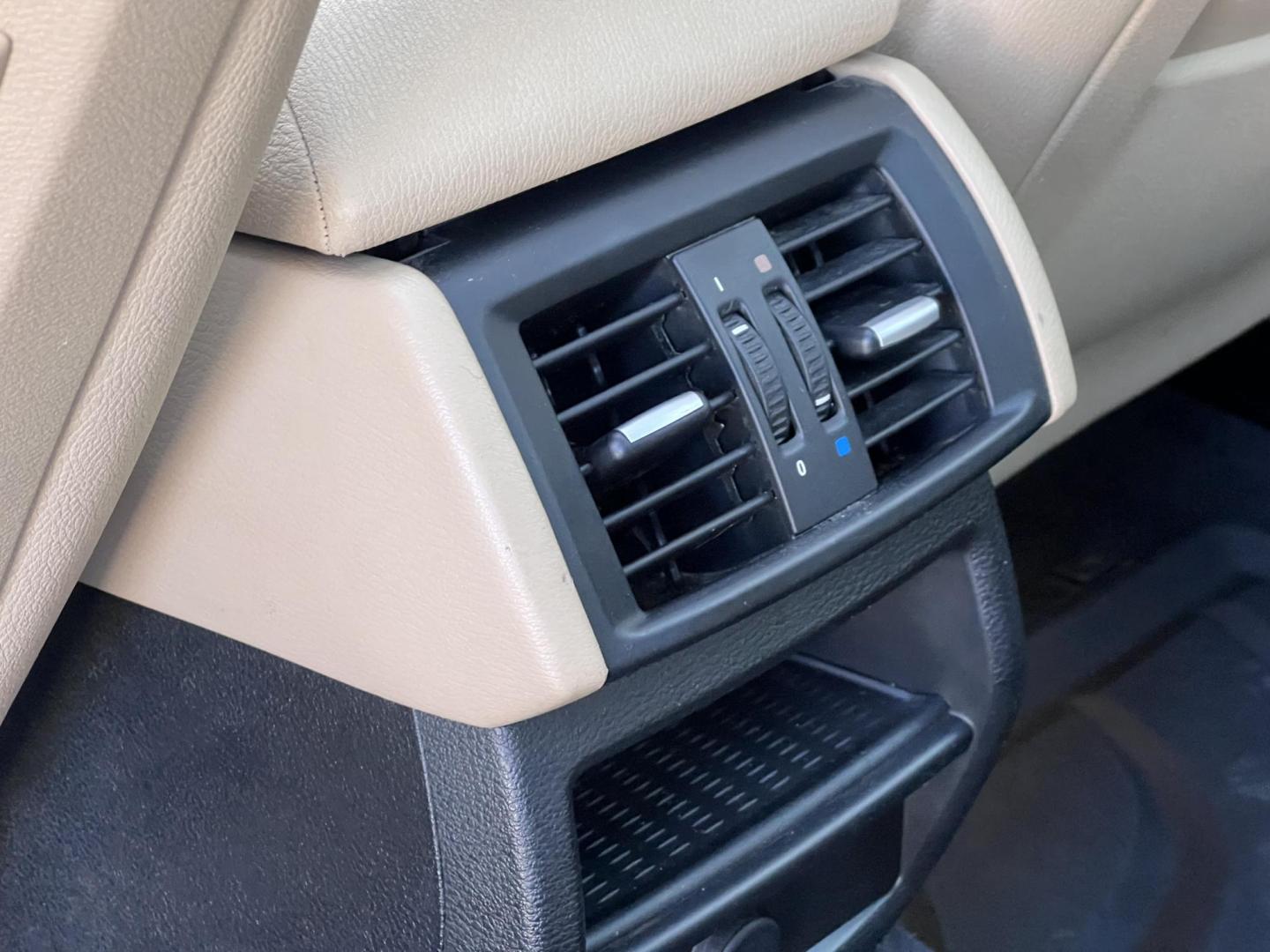 2017 Silver Metallic /Tan BMW X3 sDrive28i (5UXWZ7C51H0) with an 2.0L L4 DOHC 16V engine, 8A transmission, located at 30 S. Berkeley Avenue, Pasadena, CA, 91107, (626) 248-7567, 34.145447, -118.109398 - Are you in the market for a luxurious, reliable, and feature-packed SUV in Pasadena, CA? Look no further than this stunning 2017 BMW X3, available now at Crown City Motors, located at 30 S Berkeley Ave, Pasadena, CA 91107. As a trusted buy here pay here dealer, we specialize in offering top-quality - Photo#26