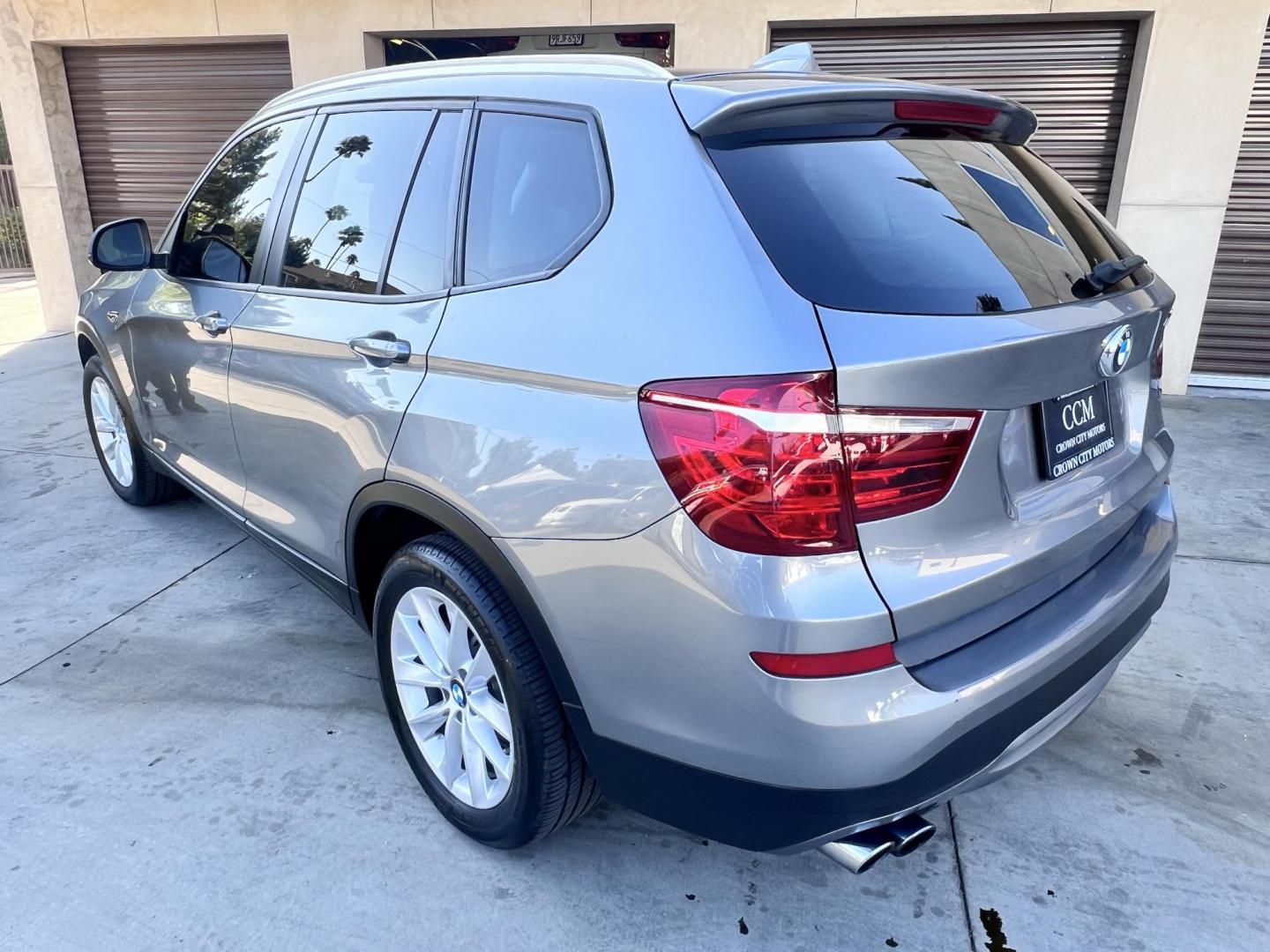 2017 SILVER BMW X3 sDrive28i (5UXWZ7C51H0) with an 2.0L L4 DOHC 16V engine, 8A transmission, located at 30 S. Berkeley Avenue, Pasadena, CA, 91107, (626) 248-7567, 34.145447, -118.109398 - Buy Here Pay Here – BMW Luxury SUV Financing in Pasadena At Crown City Motors, we believe that everyone deserves the opportunity to drive a safe, reliable, and stylish vehicle — regardless of their credit history. That’s why we proudly offer Buy Here Pay Here (BHPH) financing on luxury vehi - Photo#7