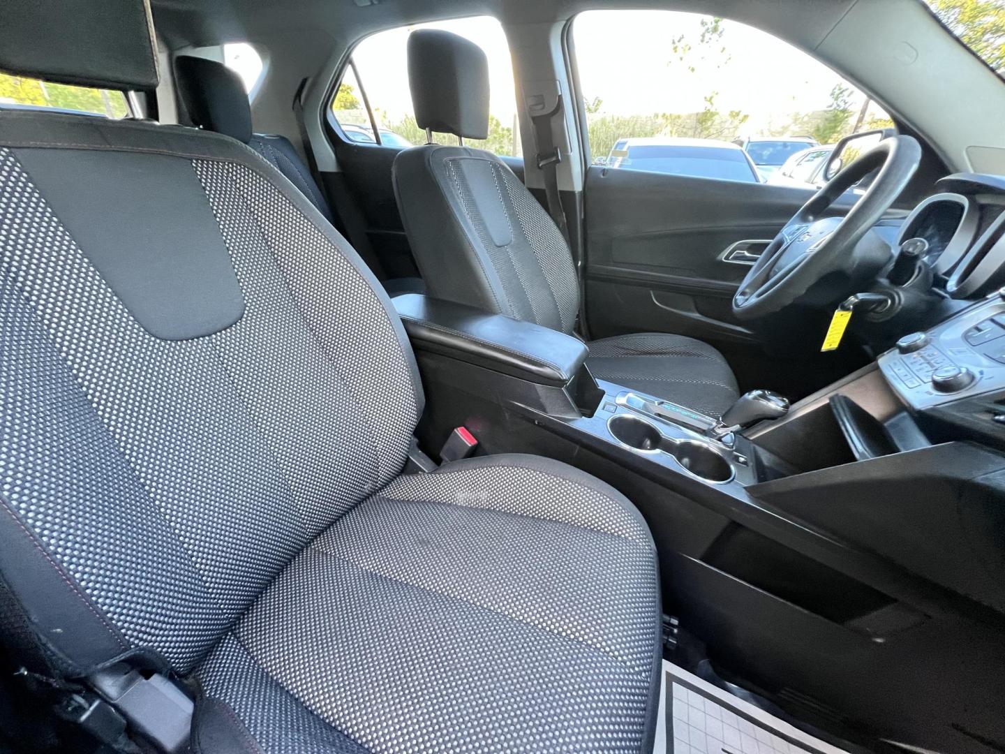 2017 Gray /Black Chevrolet Equinox LS 2WD (2GNALBEK9H1) with an 2.4L L4 DOHC 16V FFV engine, 6A transmission, located at 30 S. Berkeley Avenue, Pasadena, CA, 91107, (626) 248-7567, 34.145447, -118.109398 - 2017 Chevrolet Equinox LS – Fuel-Efficient SUV – Buy Here Pay Here – $995 Down – Bad Credit OK – Crown City Motors – Pasadena, CA Need a dependable SUV with room for the family, great fuel economy, and affordable payments? This 2017 Chevrolet Equinox LS is the perfect compact SUV for- Photo#20