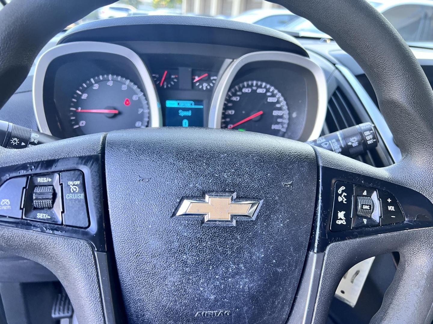 2017 Gray /Black Chevrolet Equinox LS 2WD (2GNALBEK9H1) with an 2.4L L4 DOHC 16V FFV engine, 6A transmission, located at 30 S. Berkeley Avenue, Pasadena, CA, 91107, (626) 248-7567, 34.145447, -118.109398 - 2017 Chevrolet Equinox LS – Fuel-Efficient SUV – Buy Here Pay Here – $995 Down – Bad Credit OK – Crown City Motors – Pasadena, CA Need a dependable SUV with room for the family, great fuel economy, and affordable payments? This 2017 Chevrolet Equinox LS is the perfect compact SUV for- Photo#26