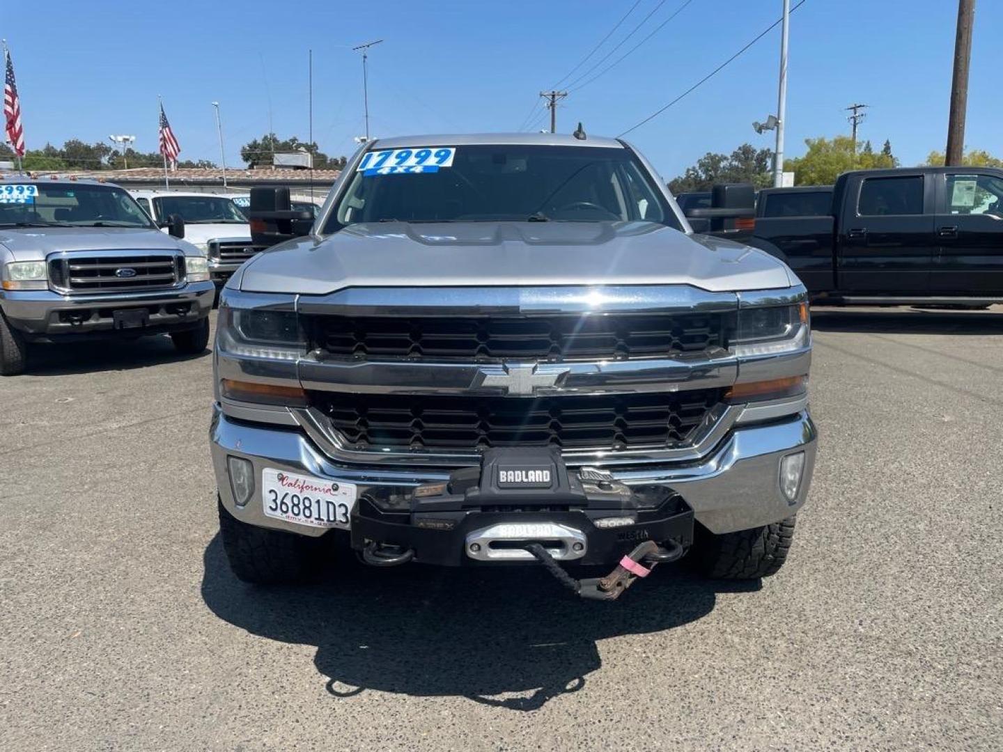 2017 Silver Ice Metallic Chevrolet Silverado 1500 LT (3GCUKREC0HG) with an 5.3L EcoTec3 5.3L V8 355hp 383ft. lbs. Direct Injection engine, 6-Speed Shiftable Automatic w/Overdrive transmission, located at 800 Riverside Ave, Roseville, CA, 95678, 916-773-4549 & Toll Free: 866-719-4393, 38.732265, -121.291039 - 4X4 CREW CAB LT SERVICE RECORDS ON CLEAN CARFAX - Photo#7