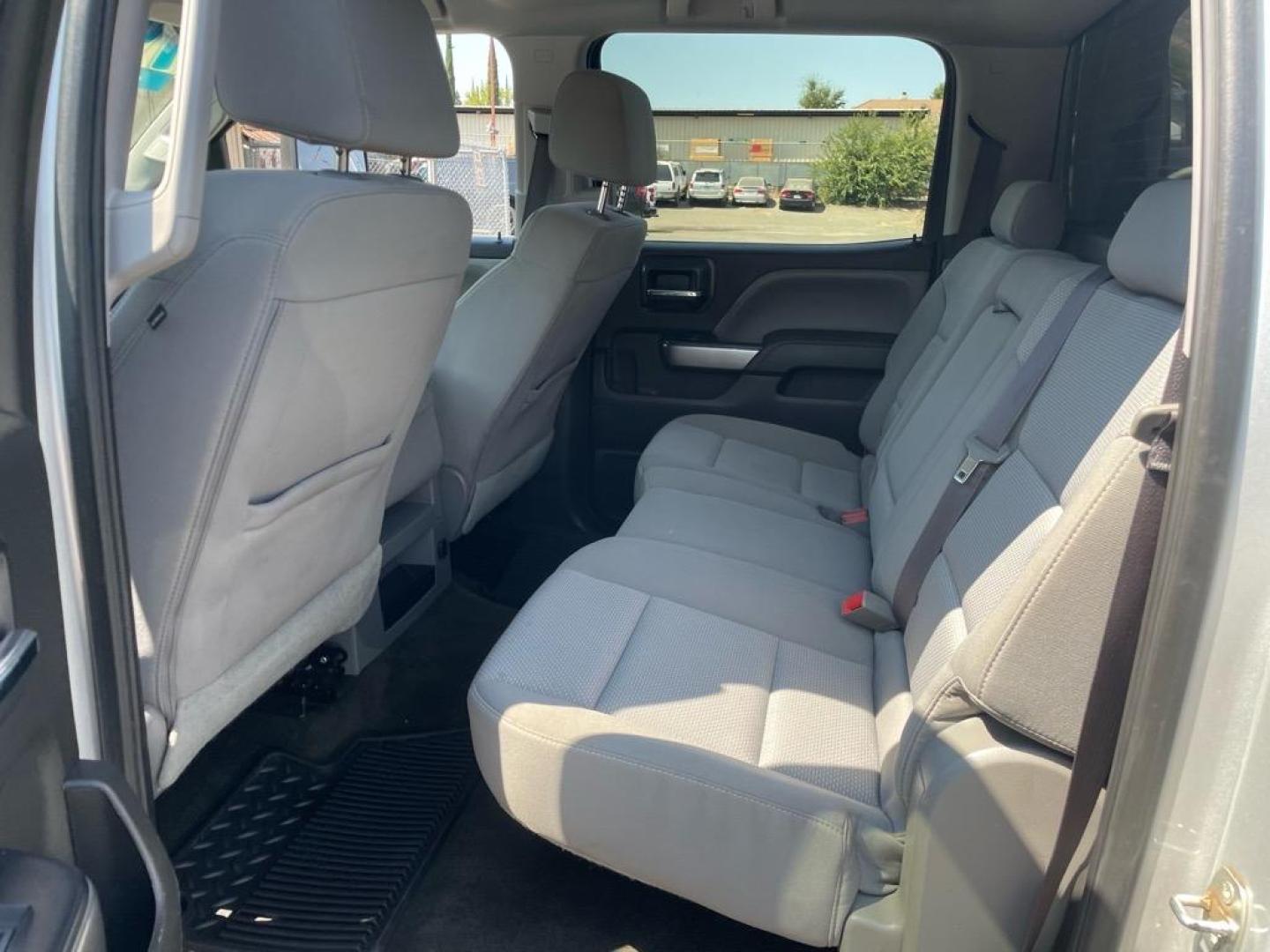 2017 Silver Ice Metallic Chevrolet Silverado 1500 LT (3GCUKREC0HG) with an 5.3L EcoTec3 5.3L V8 355hp 383ft. lbs. Direct Injection engine, 6-Speed Shiftable Automatic w/Overdrive transmission, located at 800 Riverside Ave, Roseville, CA, 95678, 916-773-4549 & Toll Free: 866-719-4393, 38.732265, -121.291039 - 4X4 CREW CAB LT SERVICE RECORDS ON CLEAN CARFAX - Photo#9