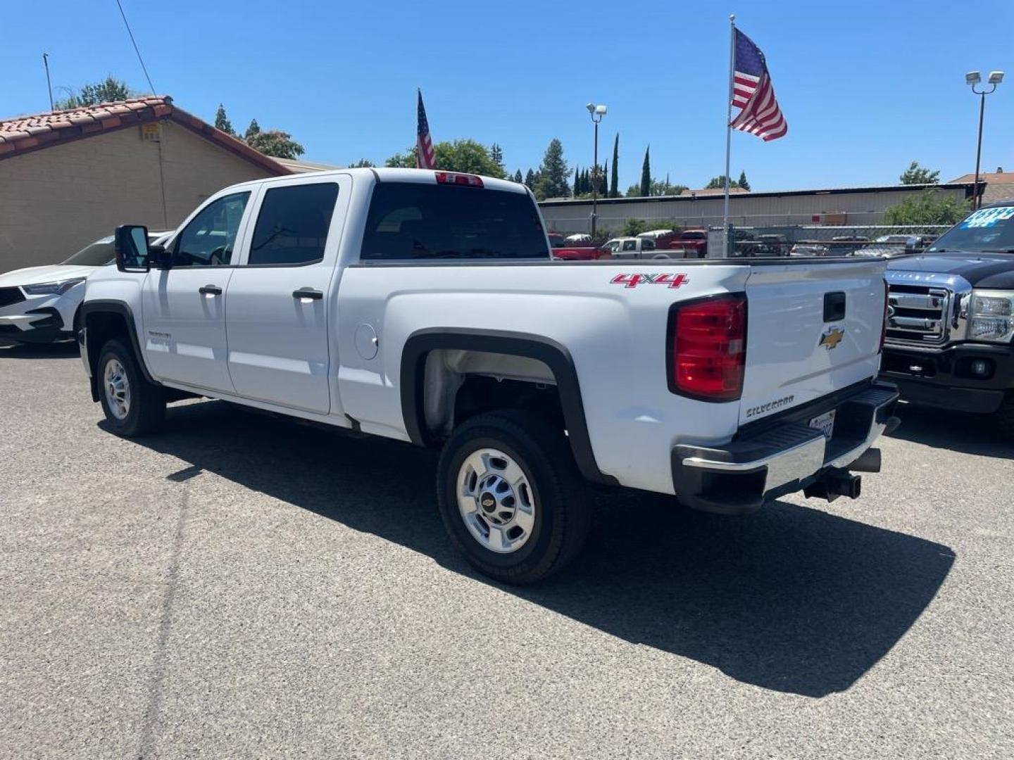 2017 Summit White Chevrolet Silverado 2500HD Work Truck (1GC1KUEYXHF) with an 6.6L Duramax 6.6L Biodiesel Turbo V8 445hp 910ft. lbs. Common Rail Direct Injection engine, Allison 1000 6-Speed Shiftable Automatic transmission, located at 800 Riverside Ave, Roseville, CA, 95678, 916-773-4549 & Toll Free: 866-719-4393, 38.732265, -121.291039 - DURAXAX DIESEL CREW CAB 4X4 ALLISON TRANSMISSION ONE OWNER SERVICE RECORDS ON CLEAN CARFAX - Photo#3