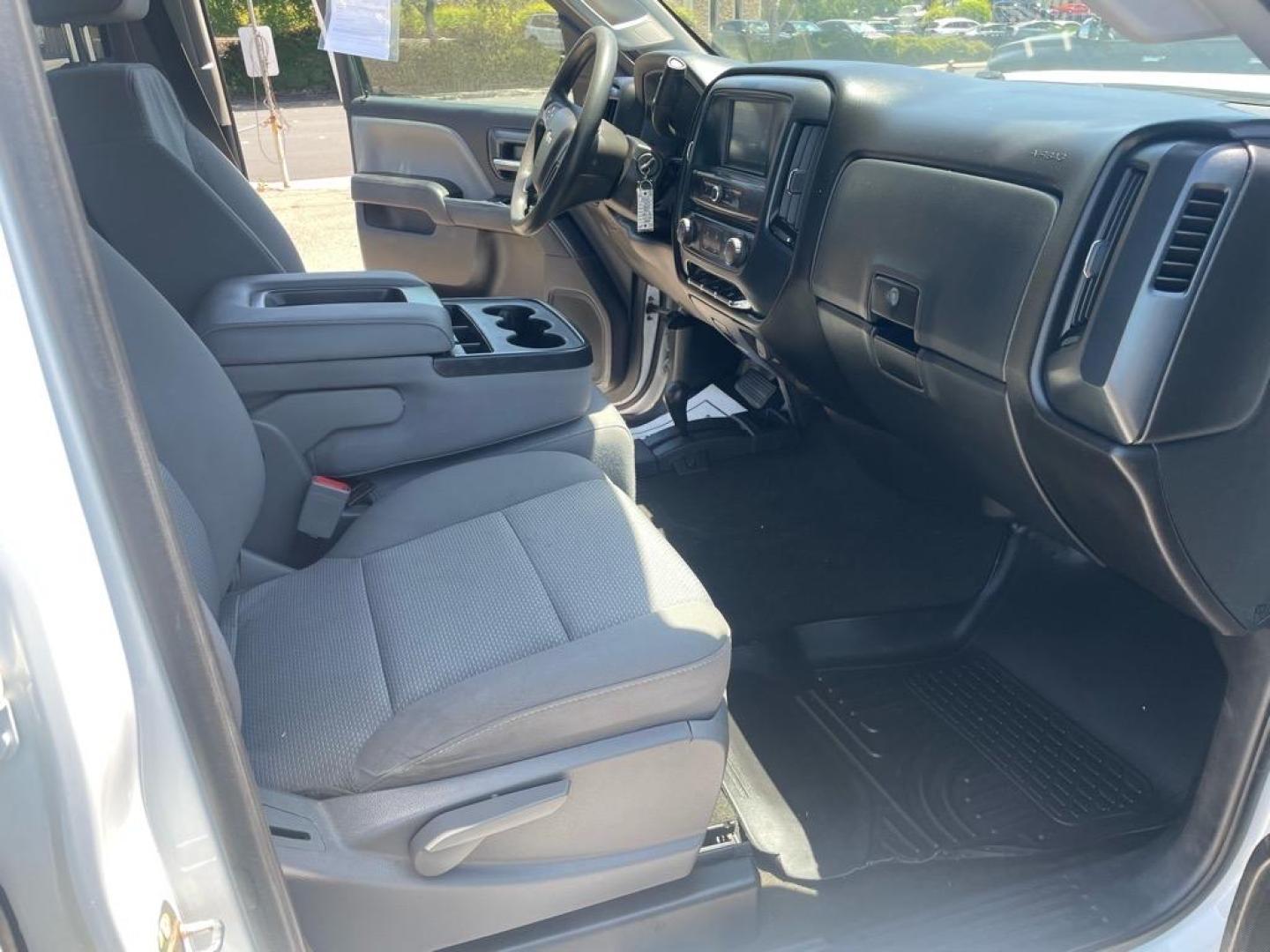 2017 Summit White Chevrolet Silverado 2500HD Work Truck (1GC1KUEYXHF) with an 6.6L Duramax 6.6L Biodiesel Turbo V8 445hp 910ft. lbs. Common Rail Direct Injection engine, Allison 1000 6-Speed Shiftable Automatic transmission, located at 800 Riverside Ave, Roseville, CA, 95678, 916-773-4549 & Toll Free: 866-719-4393, 38.732265, -121.291039 - DURAXAX DIESEL CREW CAB 4X4 ALLISON TRANSMISSION ONE OWNER SERVICE RECORDS ON CLEAN CARFAX - Photo#12
