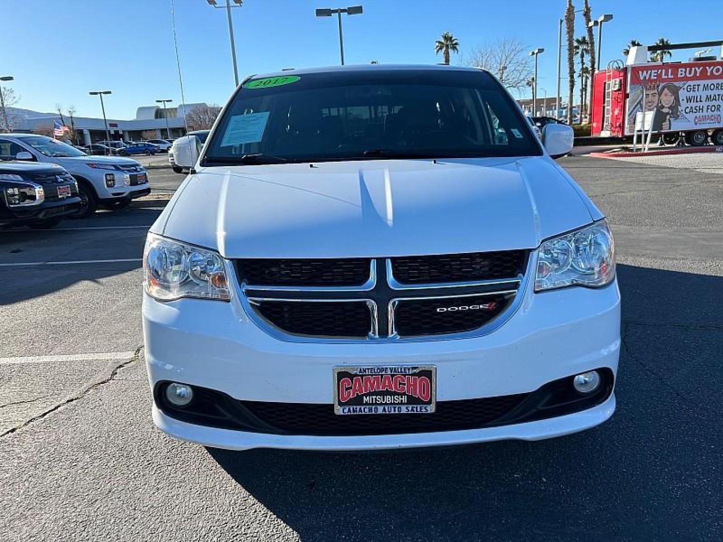 2017 SILVER Dodge Grand Caravan (2C4RDGCG2HR) with an V6 Flex Fuel 3.6 Liter engine, Automatic 6-Spd transmission, located at 412 Auto Vista Drive, Palmdale, 93551, (661) 945-0620, 34.592636, -118.136681 - Photo#1