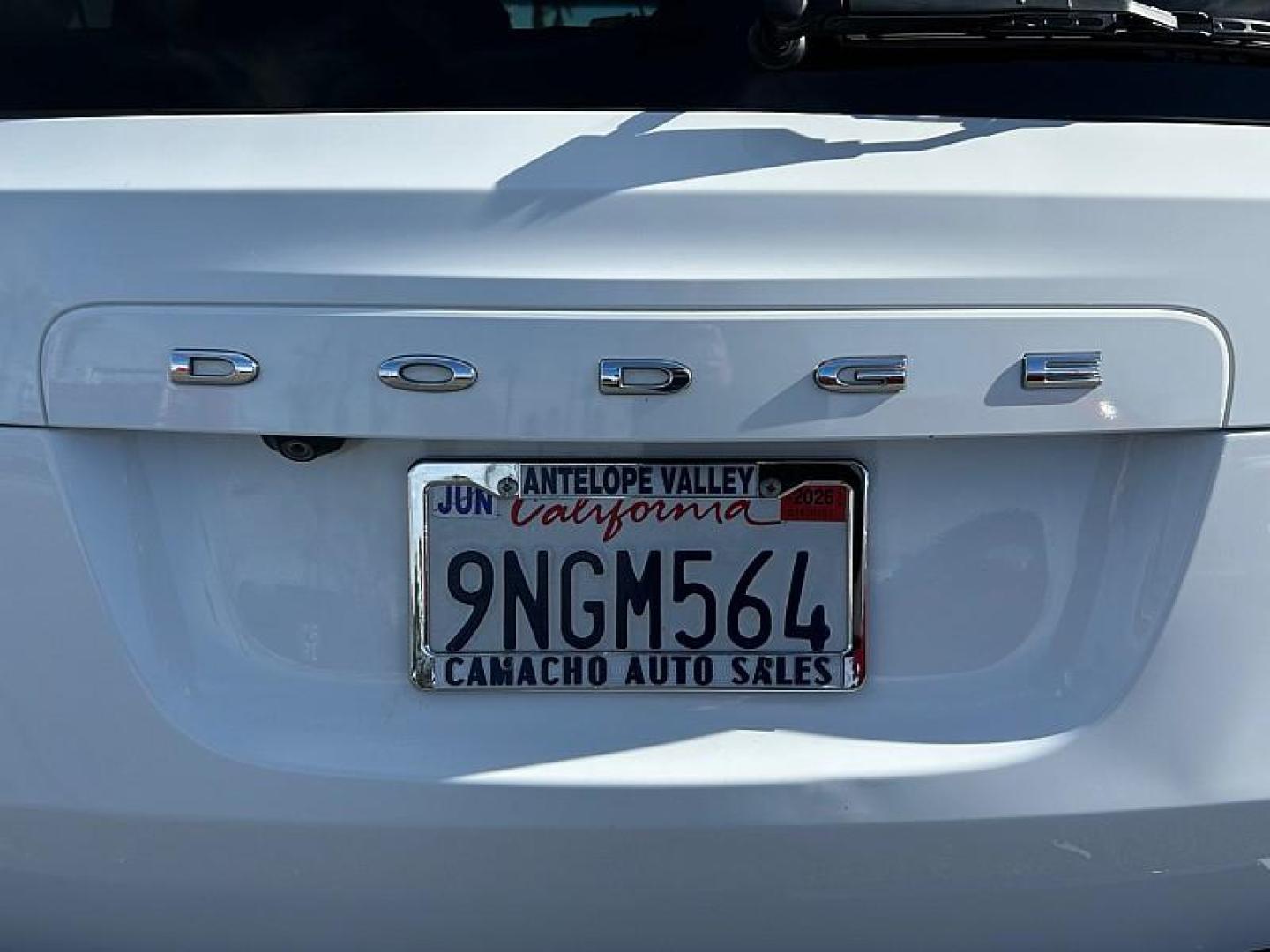 2017 WHITE Dodge Grand Caravan (2C4RDGCG8HR) with an V6 Flex Fuel 3.6 Liter engine, Automatic 6-Spd transmission, located at 412 Auto Vista Drive, Palmdale, 93551, (661) 945-0620, 34.592636, -118.136681 - Photo#9