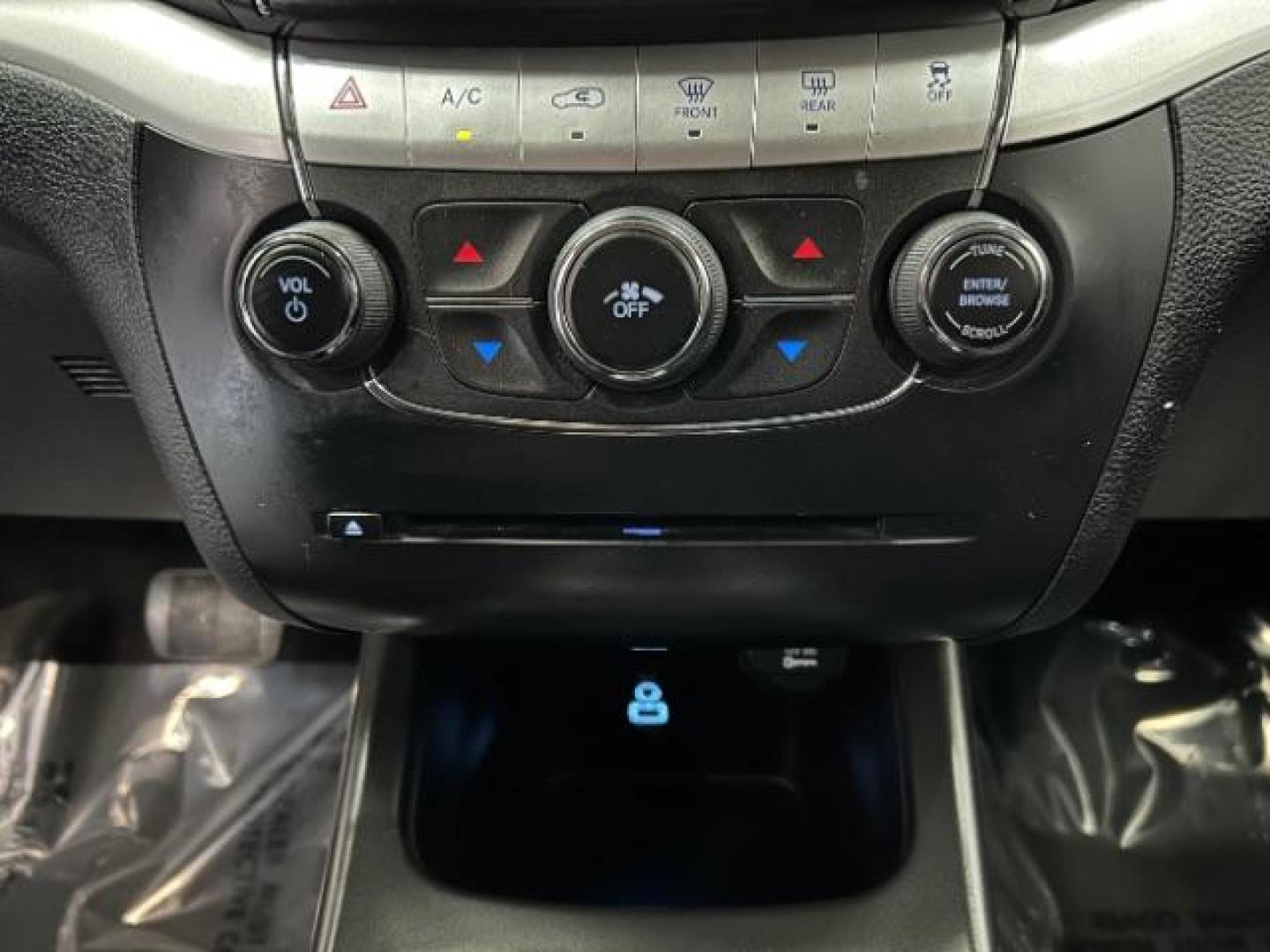 2017 GRAY Dodge Journey (3C4PDCBG1HT) with an V6 3.6 Liter engine, Auto 6-Spd AutoStick transmission, located at 412 Auto Vista Drive, Palmdale, 93551, (661) 945-0620, 34.592636, -118.136681 - Photo#14