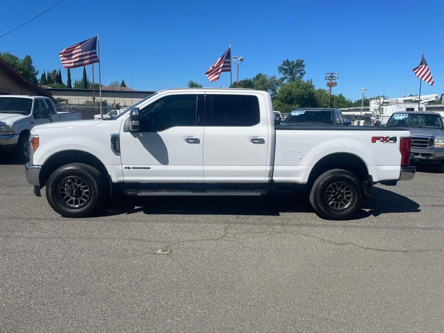 2017 Oxford White Ford F-250 Super Duty Lariat (1FT7W2BT0HE) with an 6.7L Power Stroke 6.7L Biodiesel Turbo V8 440hp 925ft. lbs. Common Rail Direct Injection engine, 6-Speed Shiftable Automatic transmission, located at 800 Riverside Ave, Roseville, CA, 95678, 916-773-4549 & Toll Free: 866-719-4393, 38.732265, -121.291039 - Photo#4