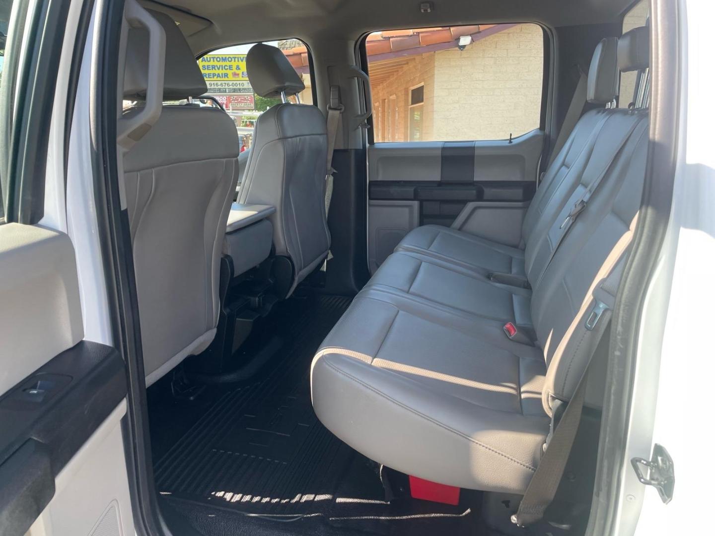 2017 Oxford White Ford F-250 Super Duty XL (1FT7W2BTXHE) with an 6.7L Power Stroke 6.7L Biodiesel Turbo V8 440hp 925ft. lbs. Common Rail Direct Injection engine, 6-Speed Shiftable Automatic transmission, located at 800 Riverside Ave, Roseville, CA, 95678, 916-773-4549 & Toll Free: 866-719-4393, 38.732265, -121.291039 - Photo#9