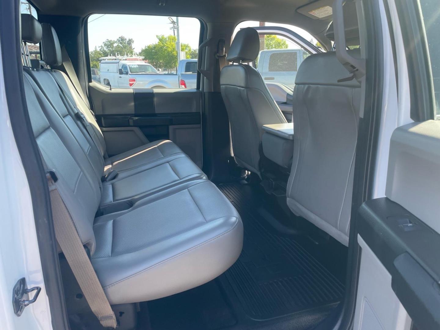 2017 Oxford White Ford F-250 Super Duty XL (1FT7W2BTXHE) with an 6.7L Power Stroke 6.7L Biodiesel Turbo V8 440hp 925ft. lbs. Common Rail Direct Injection engine, 6-Speed Shiftable Automatic transmission, located at 800 Riverside Ave, Roseville, CA, 95678, 916-773-4549 & Toll Free: 866-719-4393, 38.732265, -121.291039 - Photo#12