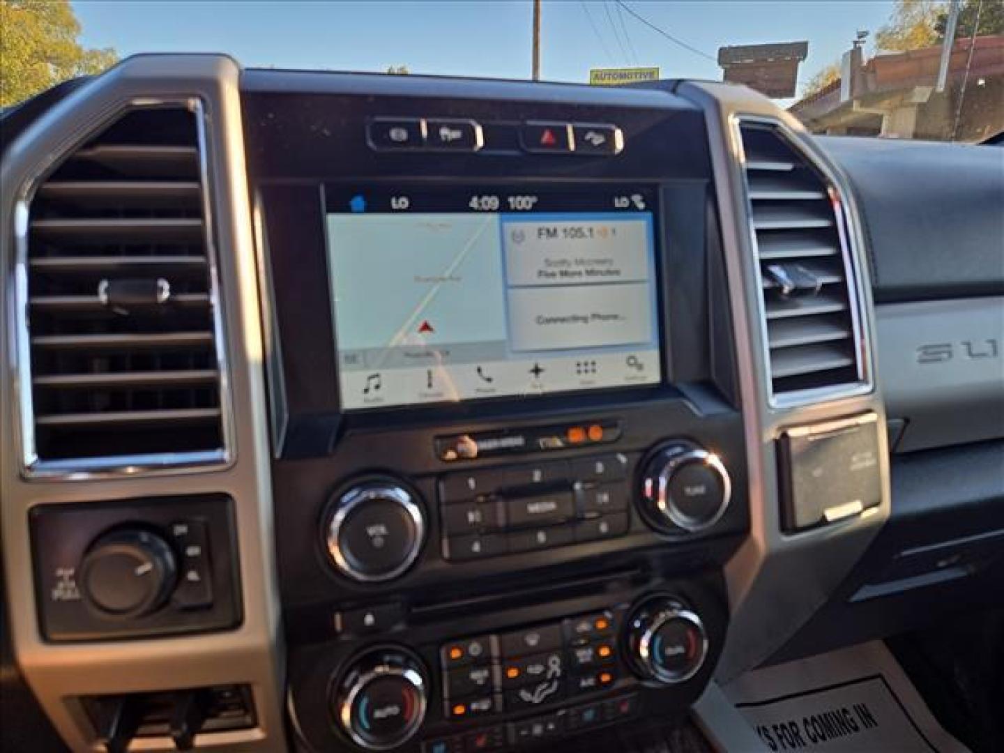 2017 Oxford White Ford F-350 Super Duty Lariat (1FT8W3BT6HE) with an 6.7L Power Stroke 6.7L Biodiesel Turbo V8 440hp 925ft. lbs. Common Rail Direct Injection engine, 6-Speed Shiftable Automatic transmission, located at 800 Riverside Ave, Roseville, CA, 95678, 916-773-4549 & Toll Free: 866-719-4393, 38.732265, -121.291039 - DIESEL CREW CAB 4X4 LARIAT ONE OWNER CLEAN CARFAX - Photo#11