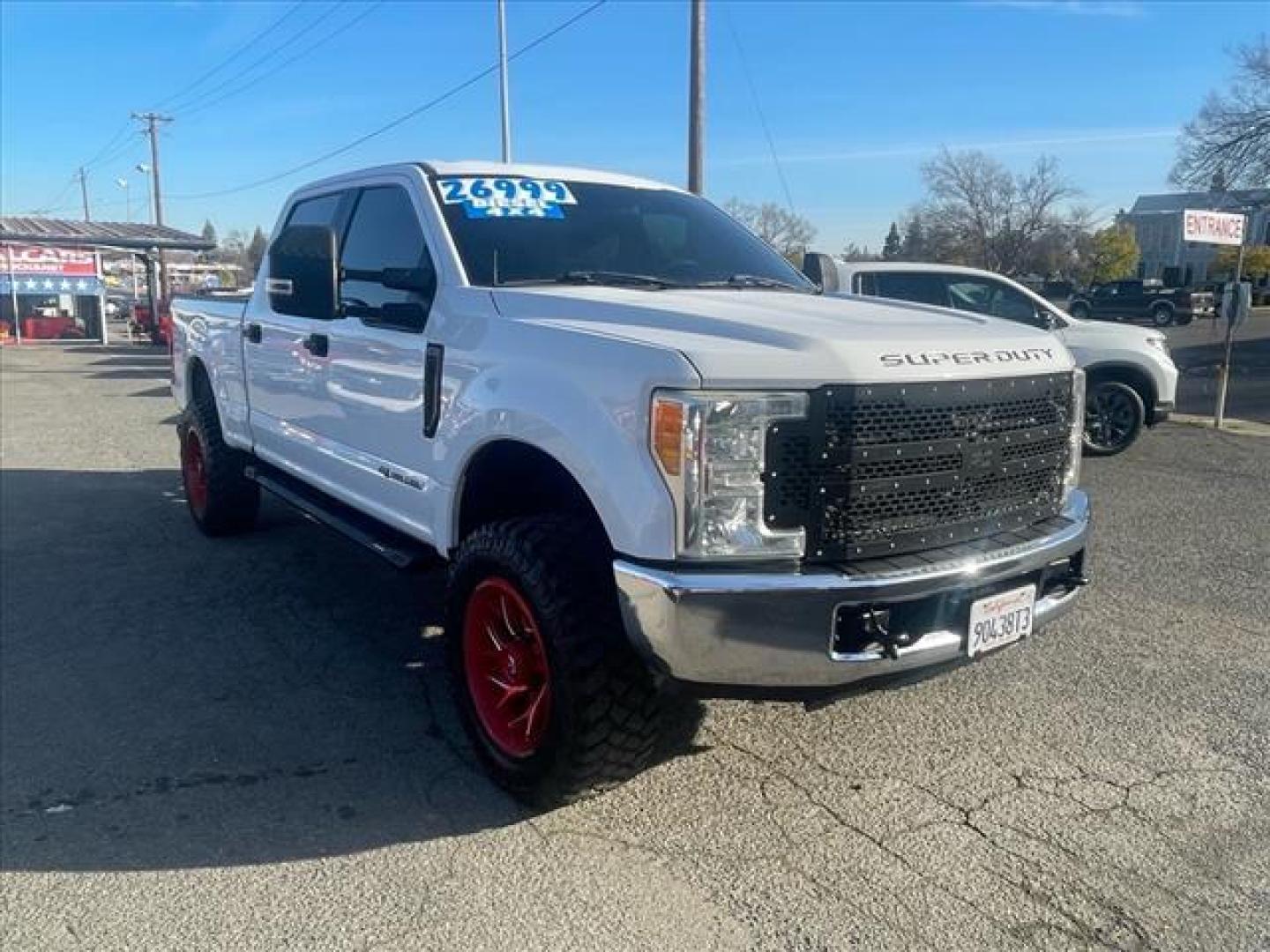 2017 Oxford White Ford F-250 Super Duty XL (1FT7W2BT7HE) with an 6.7L Power Stroke 6.7L Biodiesel Turbo V8 440hp 925ft. lbs. Common Rail Direct Injection engine, 6-Speed Shiftable Automatic transmission, located at 800 Riverside Ave, Roseville, CA, 95678, 916-773-4549 & Toll Free: 866-719-4393, 38.732265, -121.291039 - DIESEL CREW CAB 4X4 FX4 DIESEL CLEAN CARFAX - Photo#1