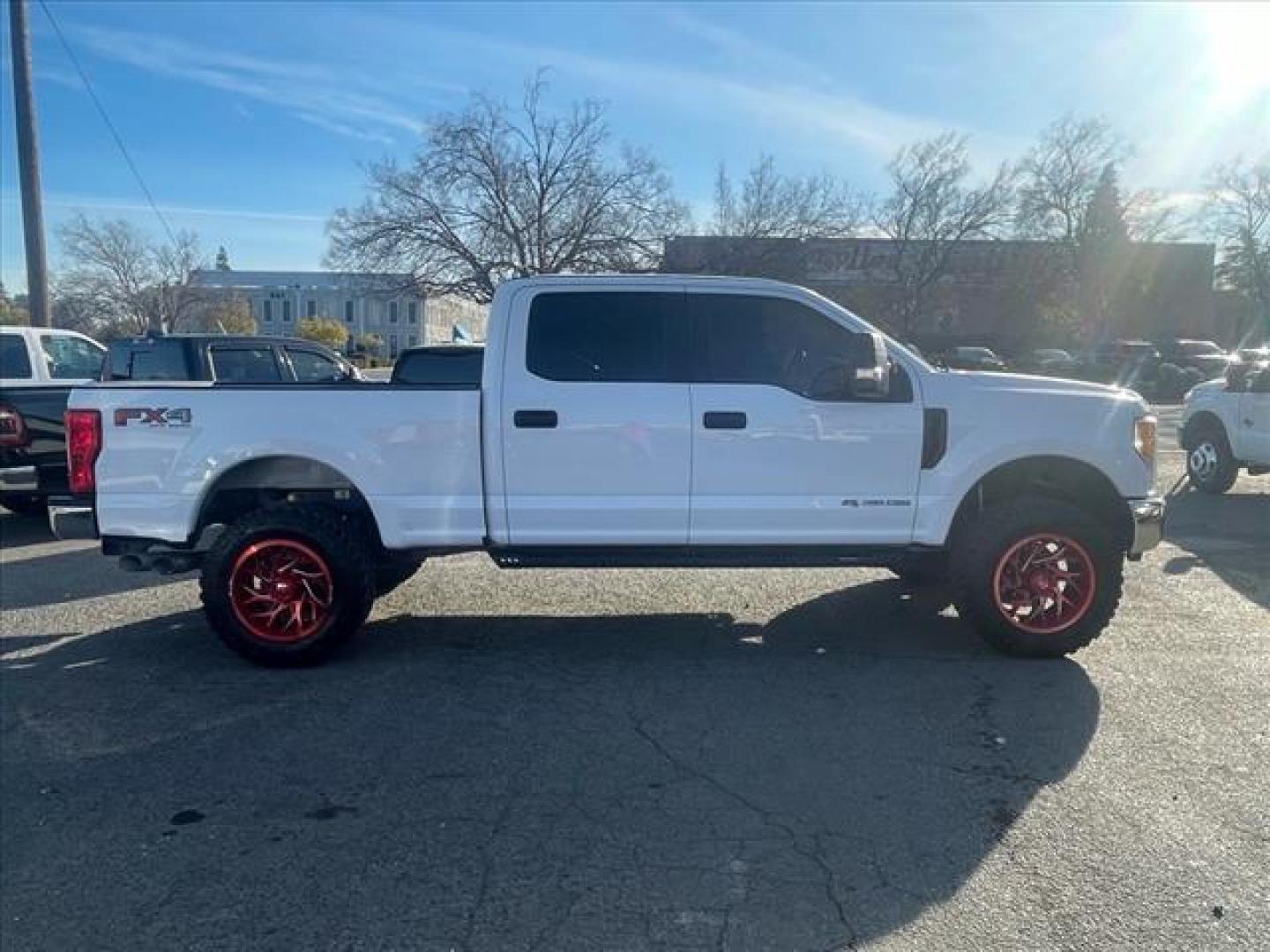 2017 Oxford White Ford F-250 Super Duty XL (1FT7W2BT7HE) with an 6.7L Power Stroke 6.7L Biodiesel Turbo V8 440hp 925ft. lbs. Common Rail Direct Injection engine, 6-Speed Shiftable Automatic transmission, located at 800 Riverside Ave, Roseville, CA, 95678, 916-773-4549 & Toll Free: 866-719-4393, 38.732265, -121.291039 - DIESEL CREW CAB 4X4 FX4 DIESEL CLEAN CARFAX - Photo#6