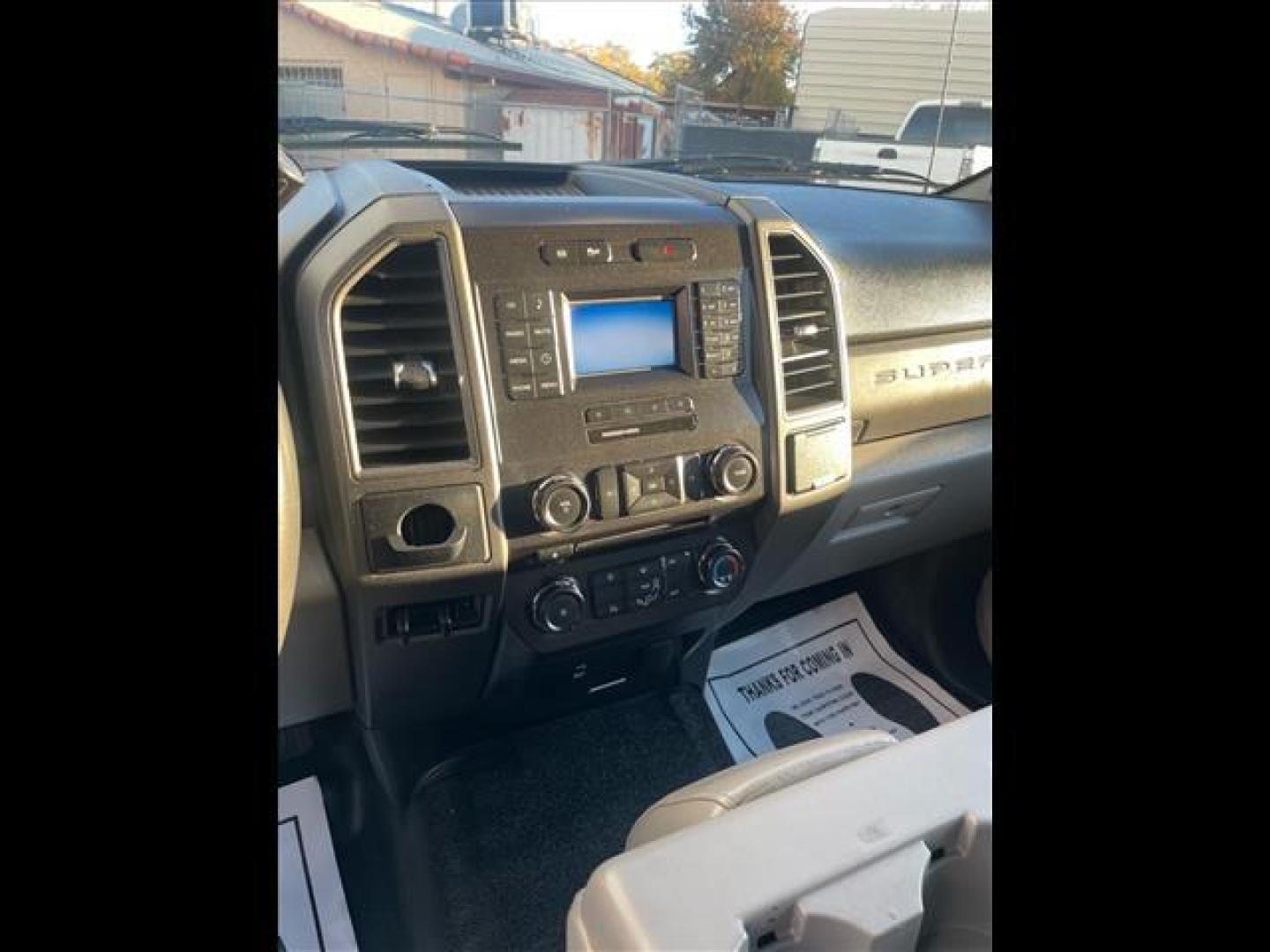 2017 White Ford F-550 XL (1FDUF5GT3HE) with an 6.7L 8 Cylinder Other engine, 6-Speed Automatic transmission, located at 800 Riverside Ave, Roseville, CA, 95678, 916-773-4549 & Toll Free: 866-719-4393, 38.732265, -121.291039 - DUALLY DIESEL DUMP BED ONE OWNER CLEAN CARFAX - Photo#9