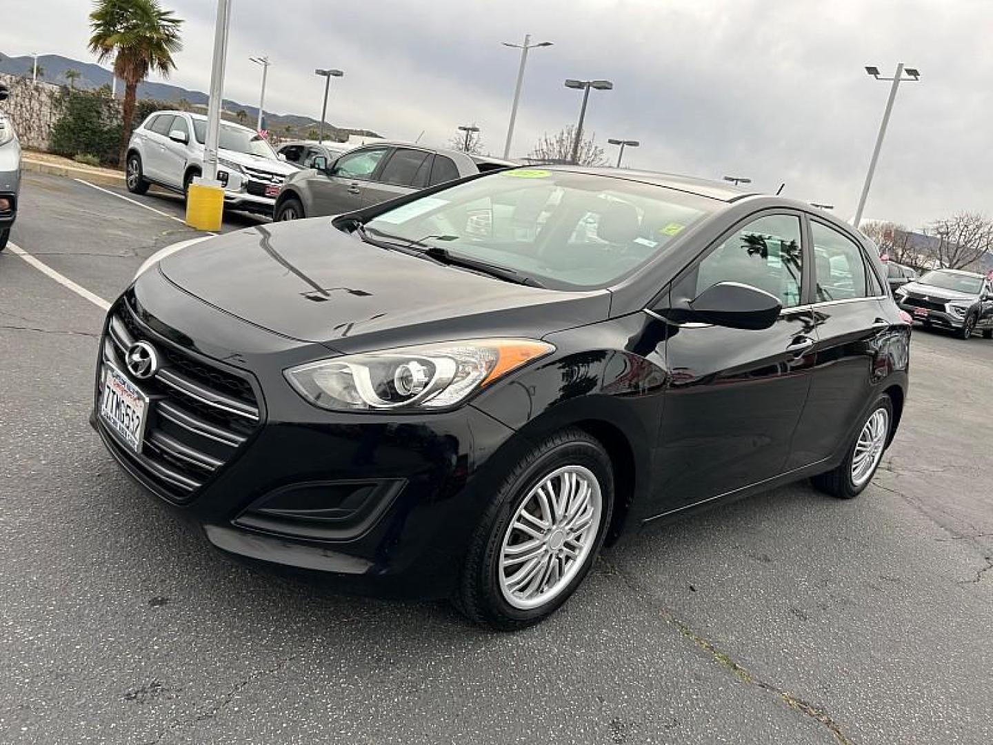 2017 BLACK Hyundai Elantra GT (KMHD35LHXHU) with an 4-Cyl 2.0 Liter engine, Auto 6-Spd Shiftronic transmission, located at 412 Auto Vista Drive, Palmdale, 93551, (661) 945-0620, 34.592636, -118.136681 - Photo#1