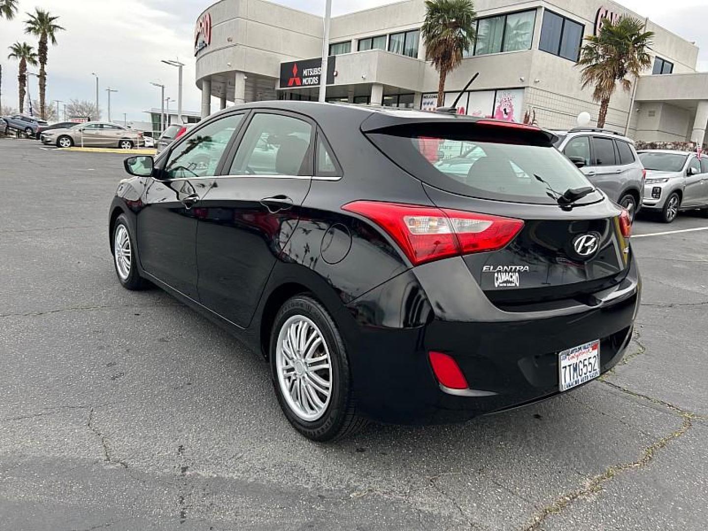2017 BLACK Hyundai Elantra GT (KMHD35LHXHU) with an 4-Cyl 2.0 Liter engine, Auto 6-Spd Shiftronic transmission, located at 412 Auto Vista Drive, Palmdale, 93551, (661) 945-0620, 34.592636, -118.136681 - Photo#4
