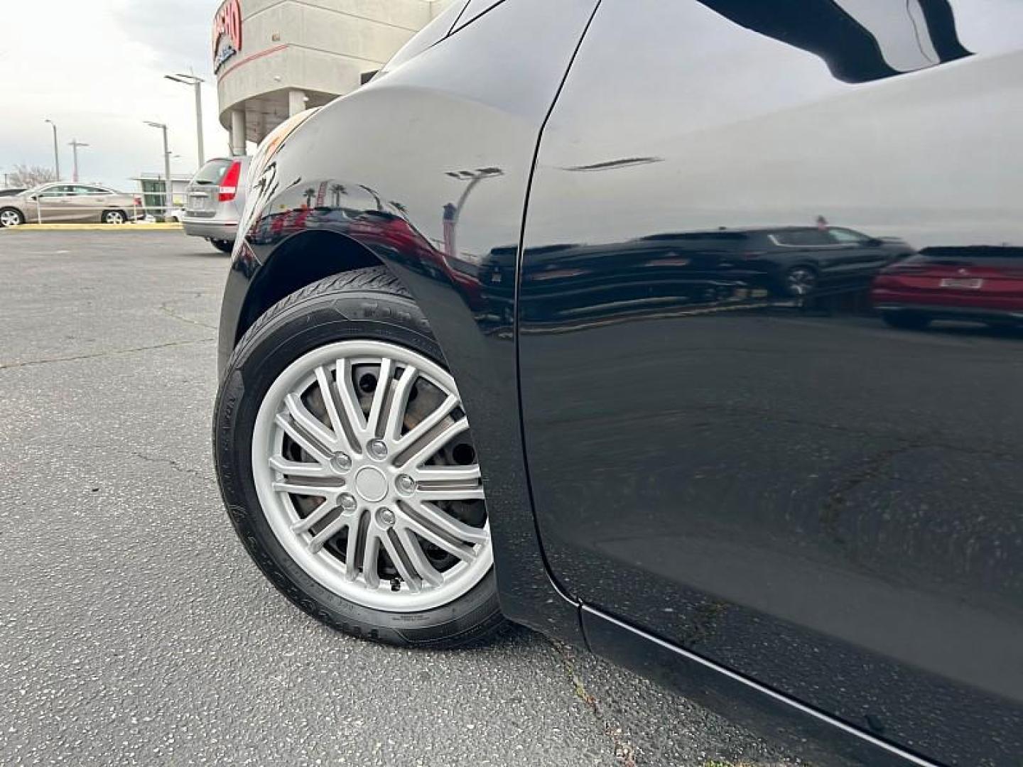 2017 BLACK Hyundai Elantra GT (KMHD35LHXHU) with an 4-Cyl 2.0 Liter engine, Auto 6-Spd Shiftronic transmission, located at 412 Auto Vista Drive, Palmdale, 93551, (661) 945-0620, 34.592636, -118.136681 - Photo#10