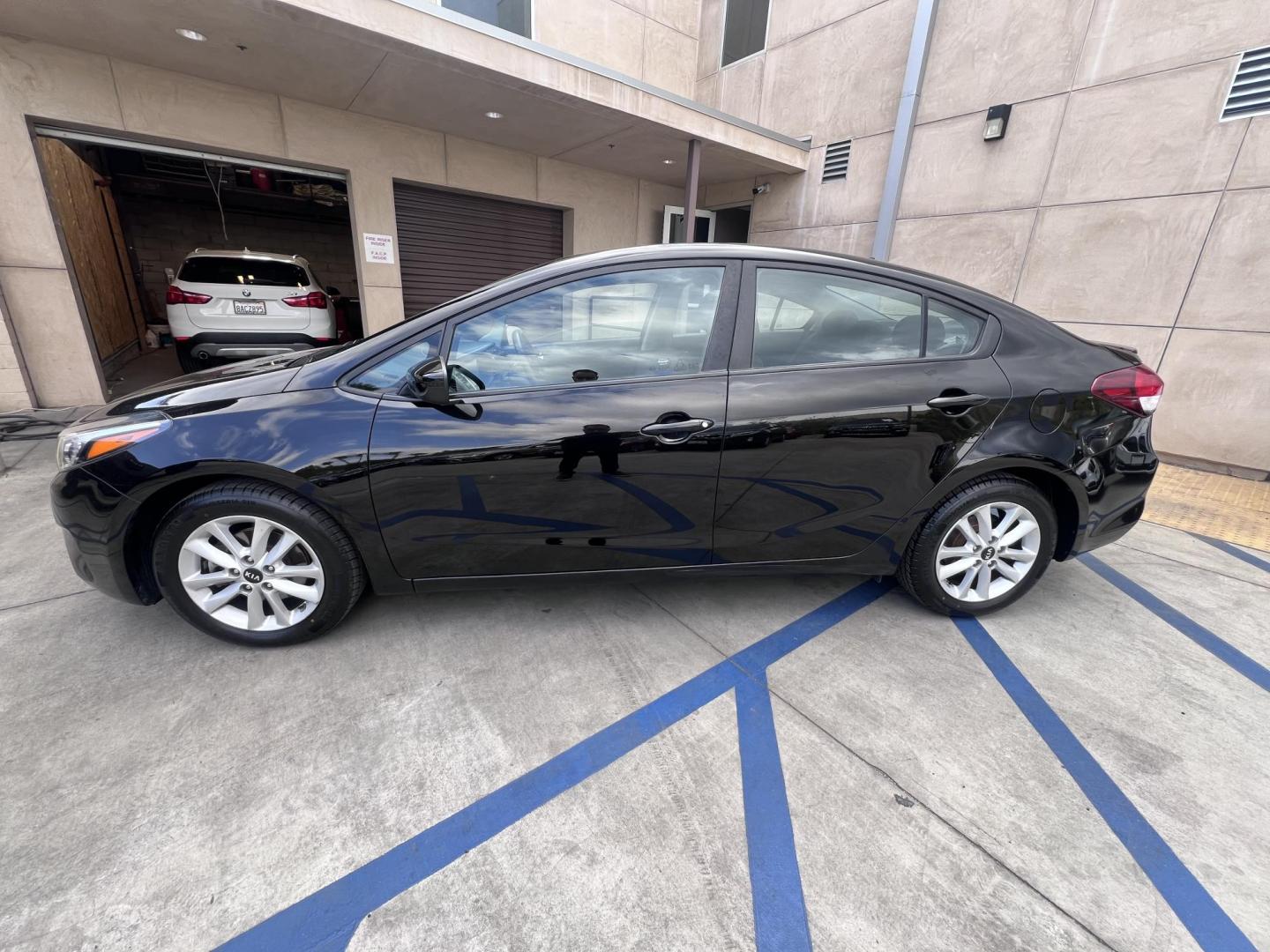 2017 Kia Forte LX 6A (3KPFL4A75HE) with an 2.0L L4 DOHC 16V engine, 6A transmission, located at 30 S. Berkeley Avenue, Pasadena, CA, 91107, (626) 248-7567, 34.145447, -118.109398 - 2017 Kia Forte S Sedan – Affordable Style and Reliability for Every Drive Looking for a reliable, stylish, and affordable sedan that won’t break the bank? Meet the 2017 Kia Forte S Sedan — the perfect combination of sporty design, advanced features, and everyday practicality. Whether you’re - Photo#1