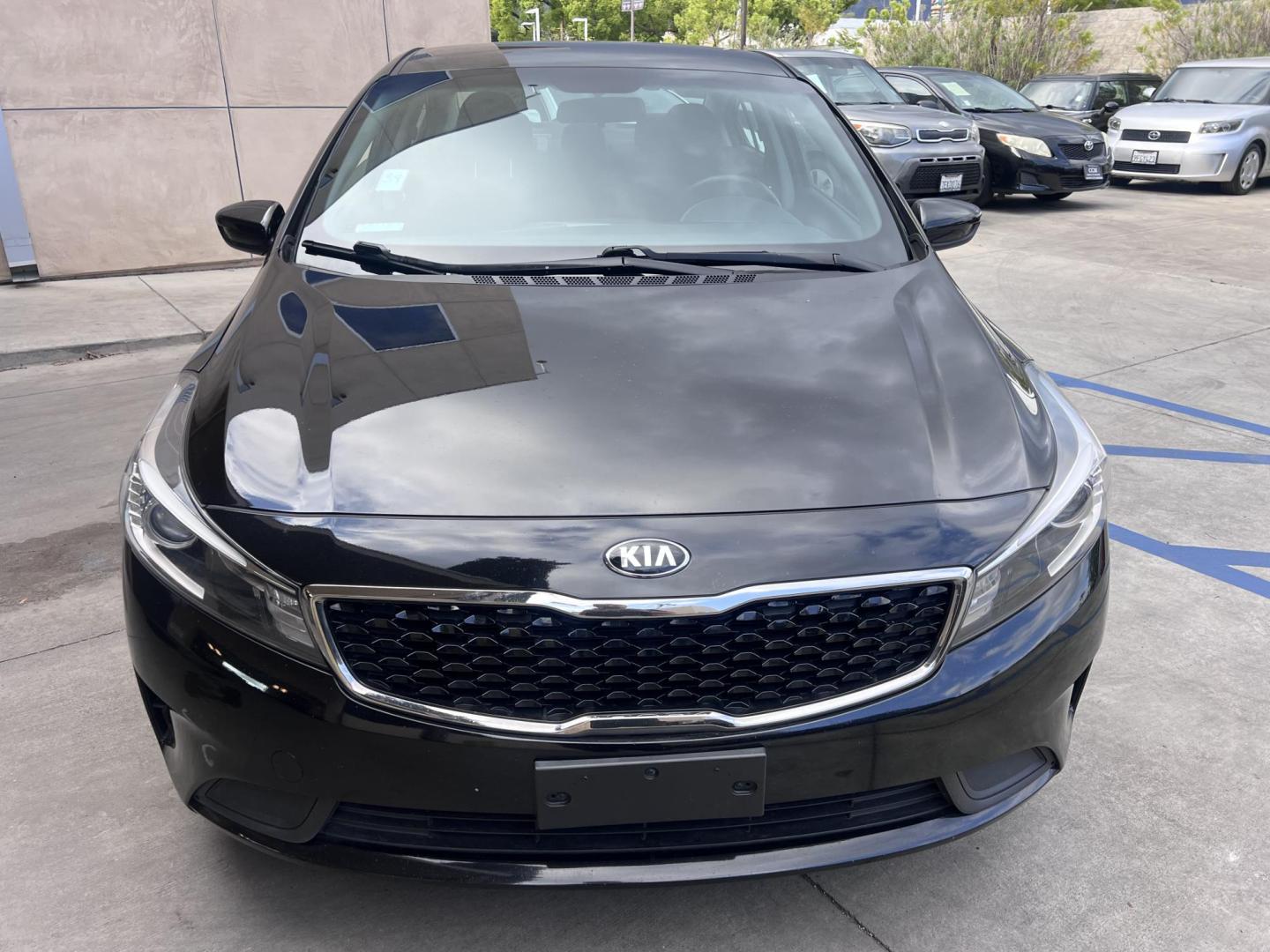 2017 Kia Forte LX 6A (3KPFL4A75HE) with an 2.0L L4 DOHC 16V engine, 6A transmission, located at 30 S. Berkeley Avenue, Pasadena, CA, 91107, (626) 248-7567, 34.145447, -118.109398 - 2017 Kia Forte S Sedan – Affordable Style and Reliability for Every Drive Looking for a reliable, stylish, and affordable sedan that won’t break the bank? Meet the 2017 Kia Forte S Sedan — the perfect combination of sporty design, advanced features, and everyday practicality. Whether you’re - Photo#7