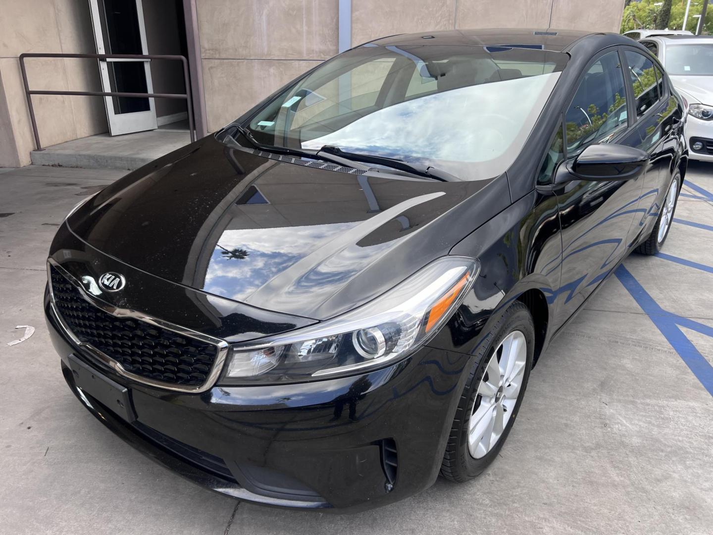 2017 Kia Forte LX 6A (3KPFL4A75HE) with an 2.0L L4 DOHC 16V engine, 6A transmission, located at 30 S. Berkeley Avenue, Pasadena, CA, 91107, (626) 248-7567, 34.145447, -118.109398 - 2017 Kia Forte S Sedan – Affordable Style and Reliability for Every Drive Looking for a reliable, stylish, and affordable sedan that won’t break the bank? Meet the 2017 Kia Forte S Sedan — the perfect combination of sporty design, advanced features, and everyday practicality. Whether you’re - Photo#8
