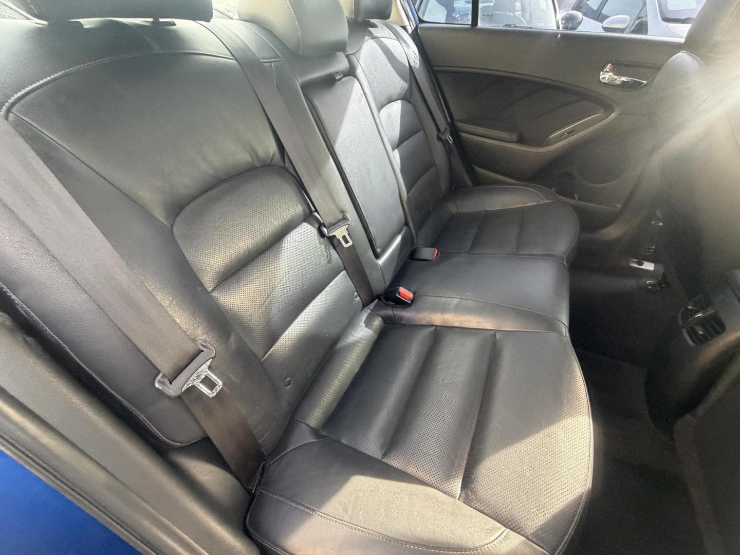 2017 Kia Forte EX (3KPFL4A80HE) with an 2.0L L4 DOHC 16V engine, 6A transmission, located at 30 S. Berkeley Avenue, Pasadena, CA, 91107, (626) 248-7567, 34.145447, -118.109398 - Crown City Motors is a used “Buy Here Pay Here” car dealer in Pasadena CA. “Buy Here Pay Here” financing, means that when you purchase your vehicle from our dealership, that you make the payments to the dealership as well. We do not need the banks approval to get you approved for a used auto - Photo#12